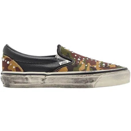 VANS LX CLASSIC SLIP-ON 98    (PRE-OWNED W/ BOX)