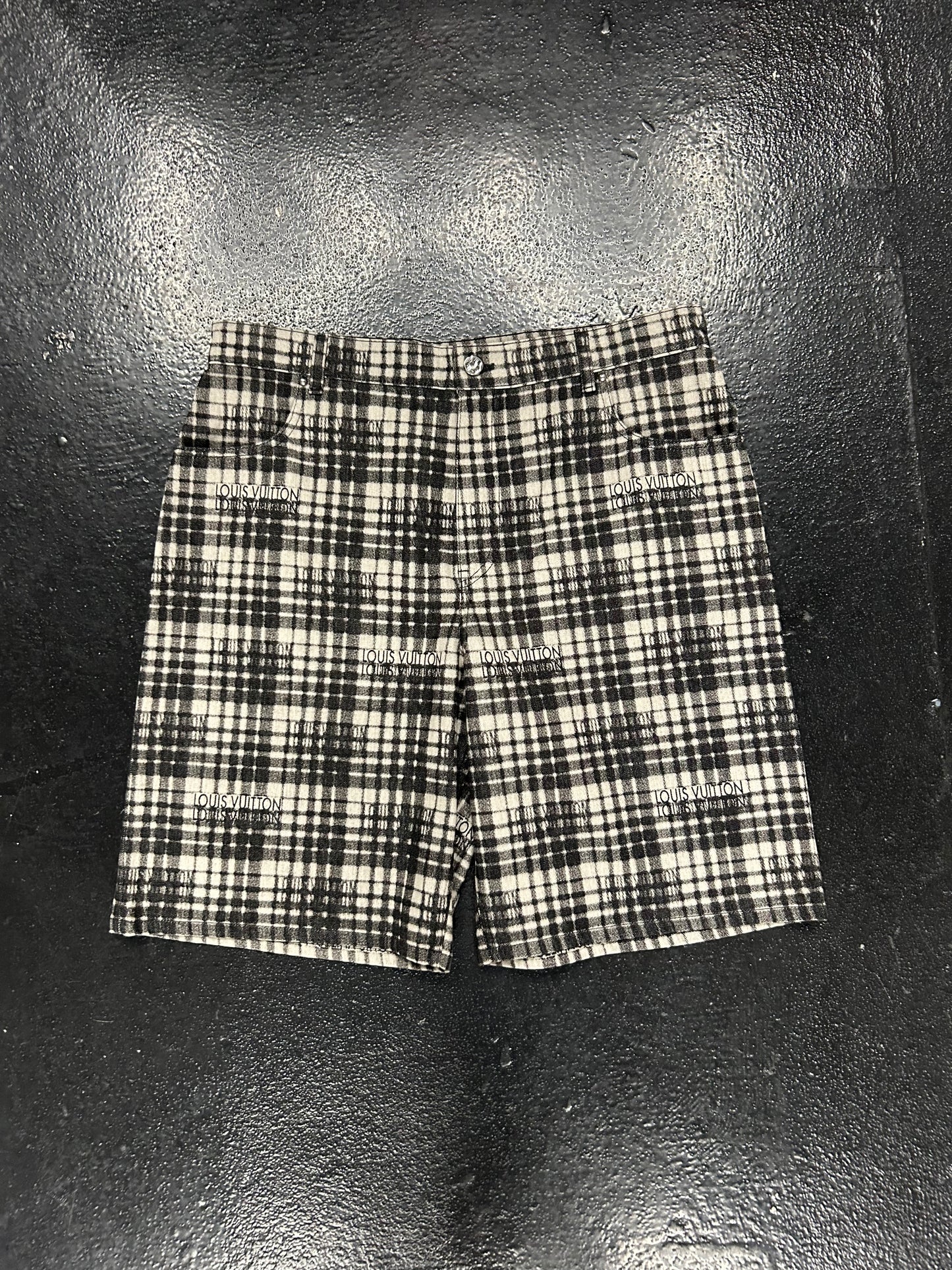 LOUIS VUITTON MONOGRAM SHORTS (SIZE 36) (PRE-OWNED)