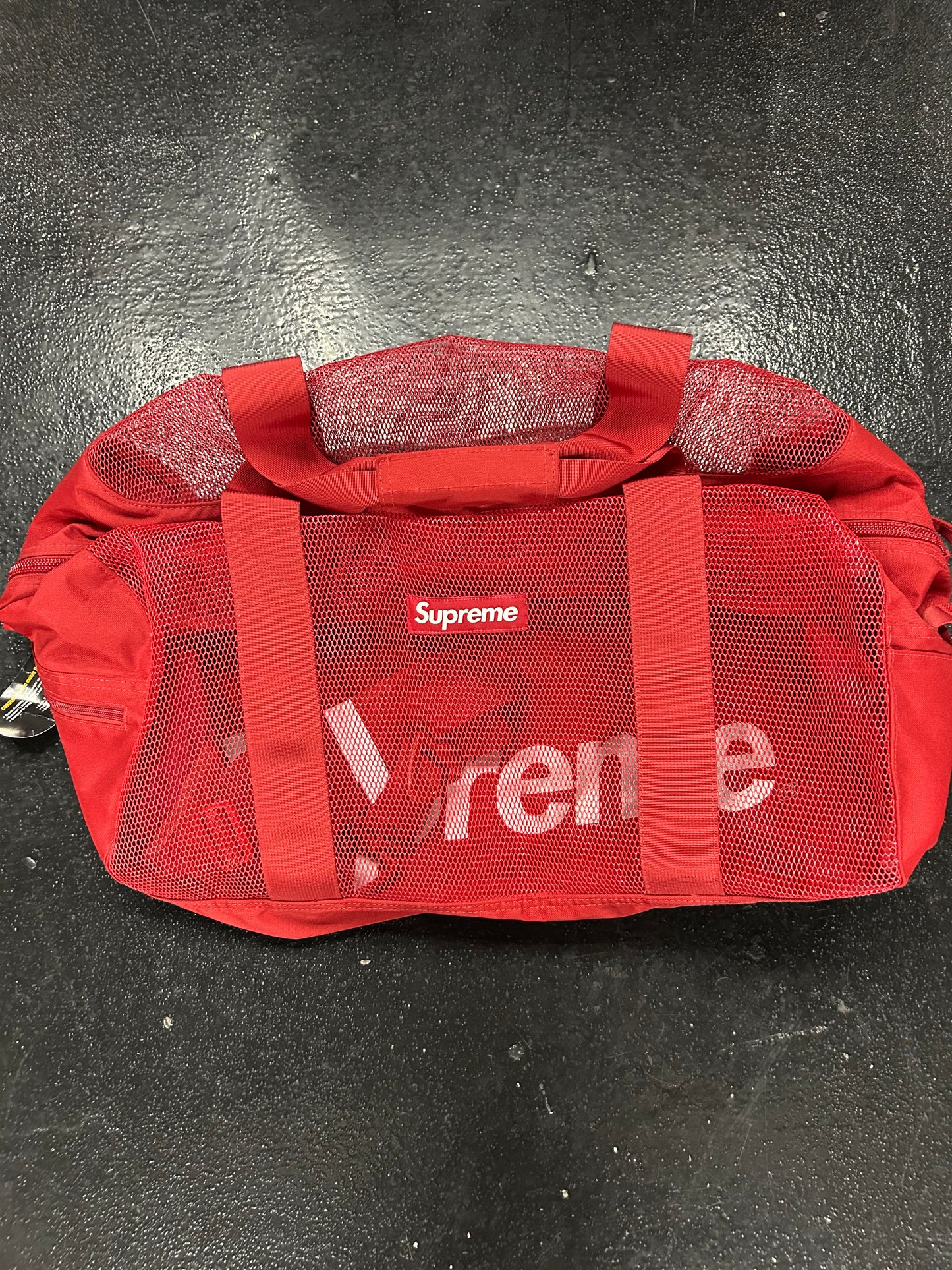SUPREME SEE THROUGH DUFFLE BAG (BRAND NEW)
