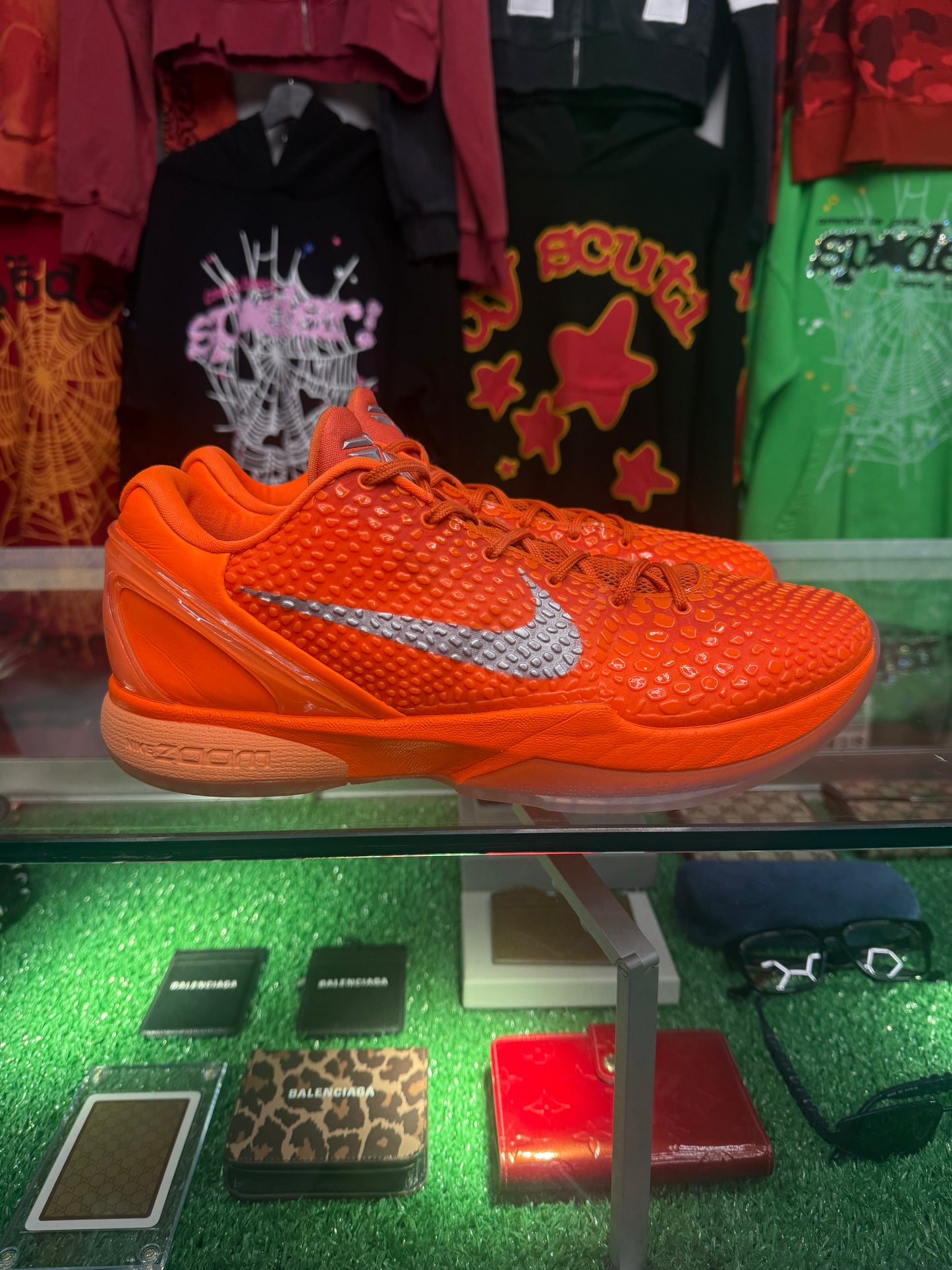 KOBE 6 PROTO ORANGE (PRE-OWNED W/ BOX)