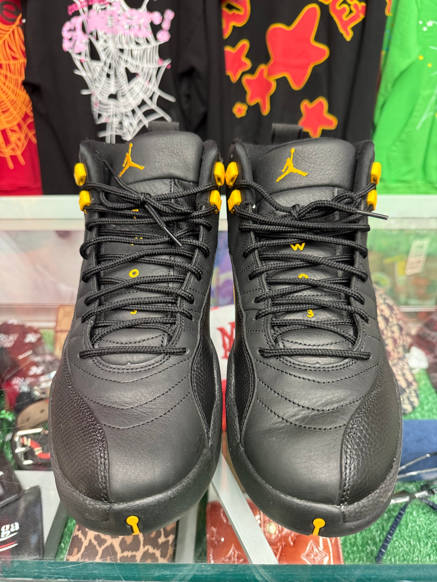 JORDAN 12 RETRO UNIVERSITY BLACK (PRE-OWNED W/ BOX)