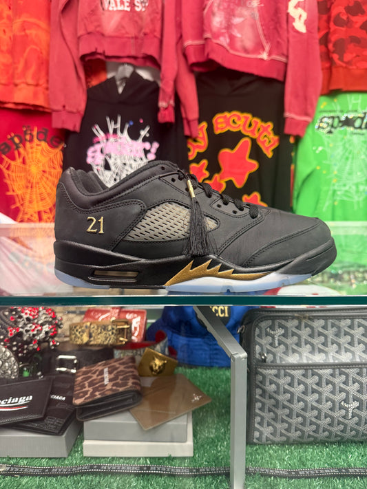 JORDAN 5 LOW CLASS OF 2021 (PRE-OWNED W/ BOX)