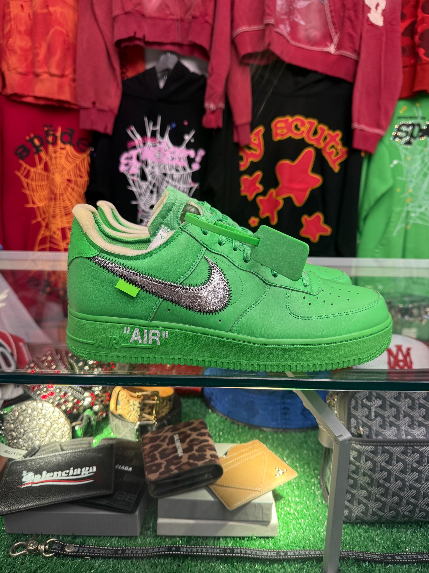 AIR FORCE 1 OFF-WHITE BROOKLYN (PRE-OWNED W/ BOX)