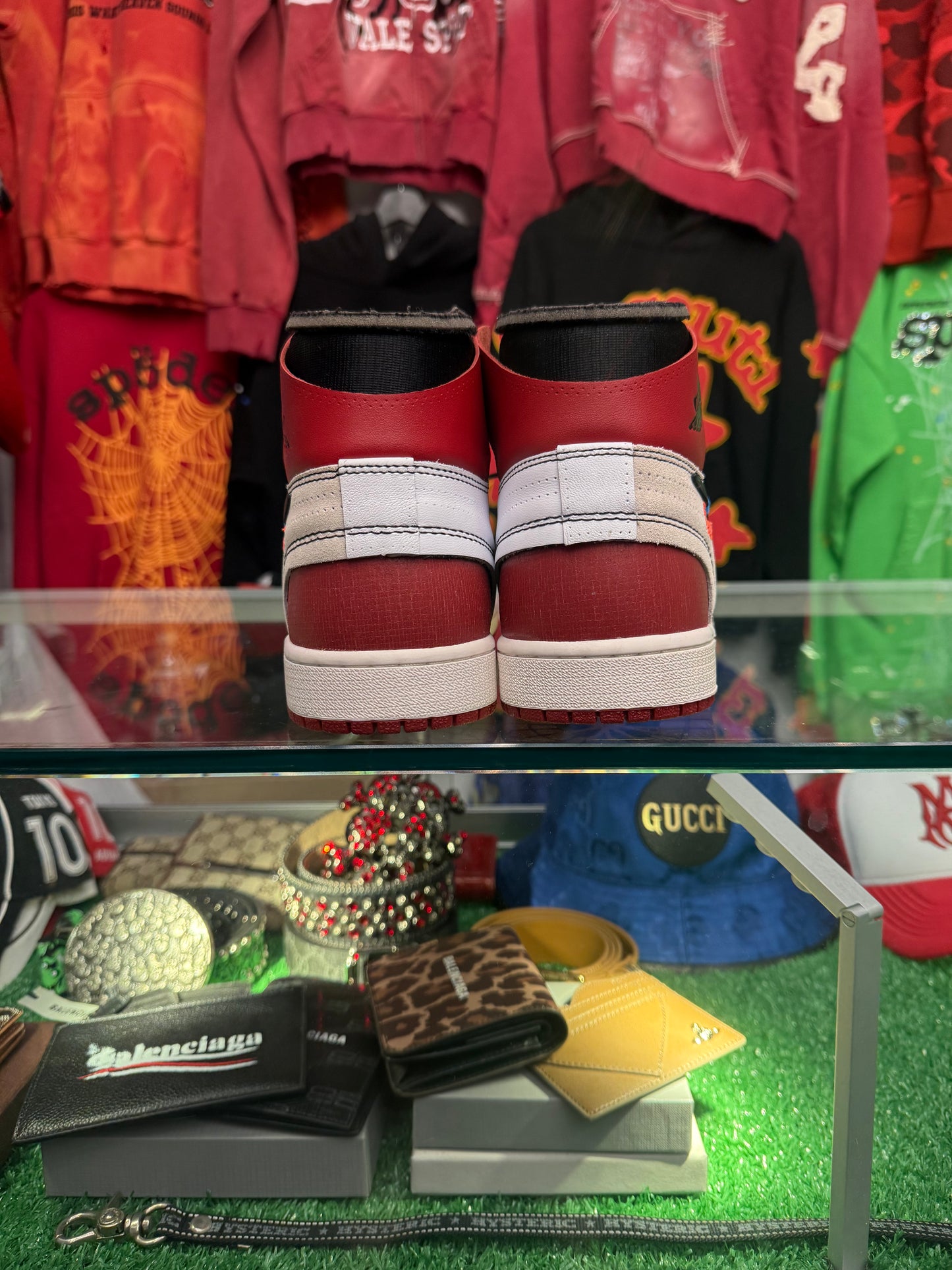 JORDAN 1 HIGH OFFWHITE CHICAGO (BRAND NEW)
