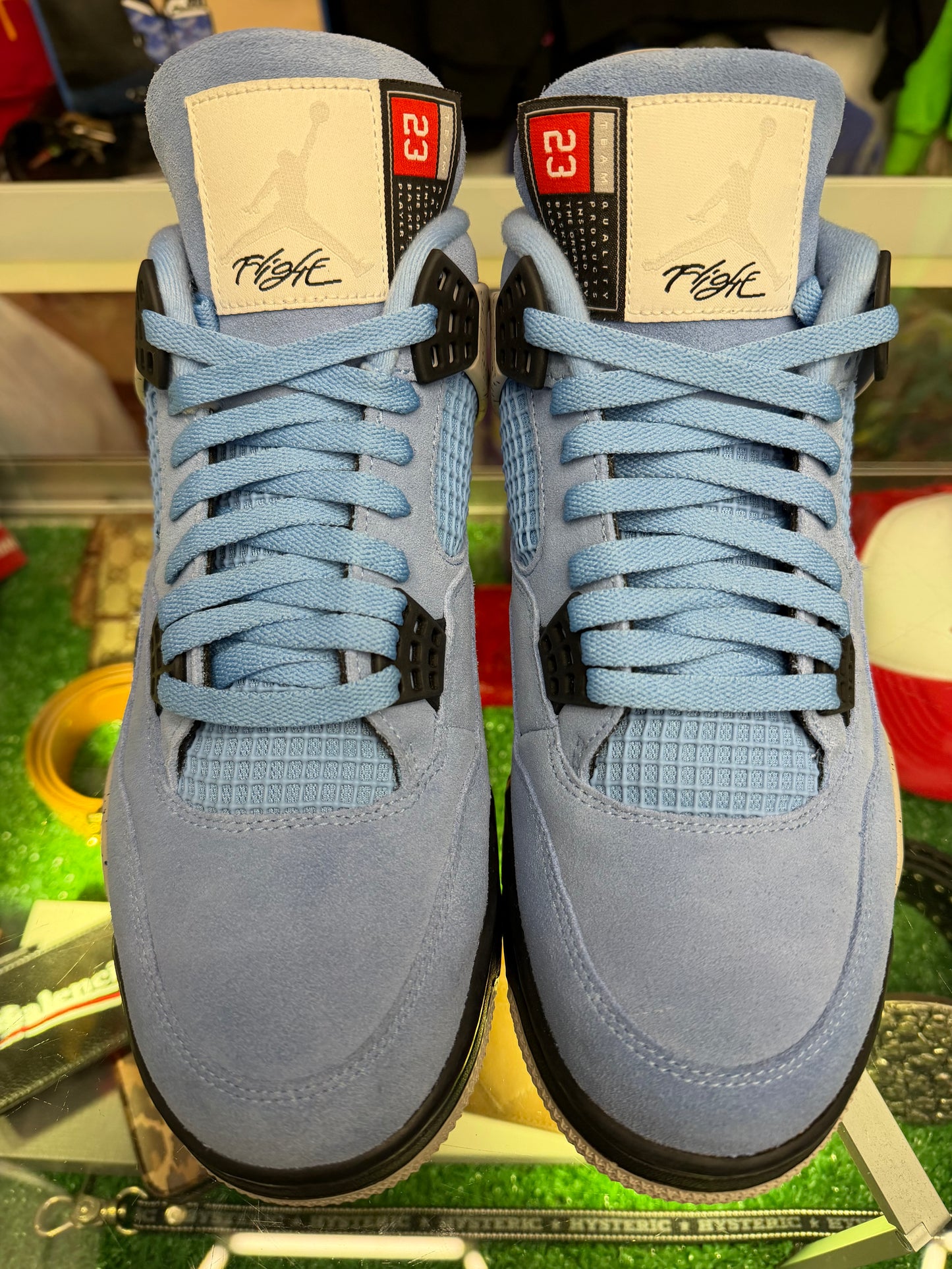JORDAN 4 UNC (PRE-OWNED W/ BOX)