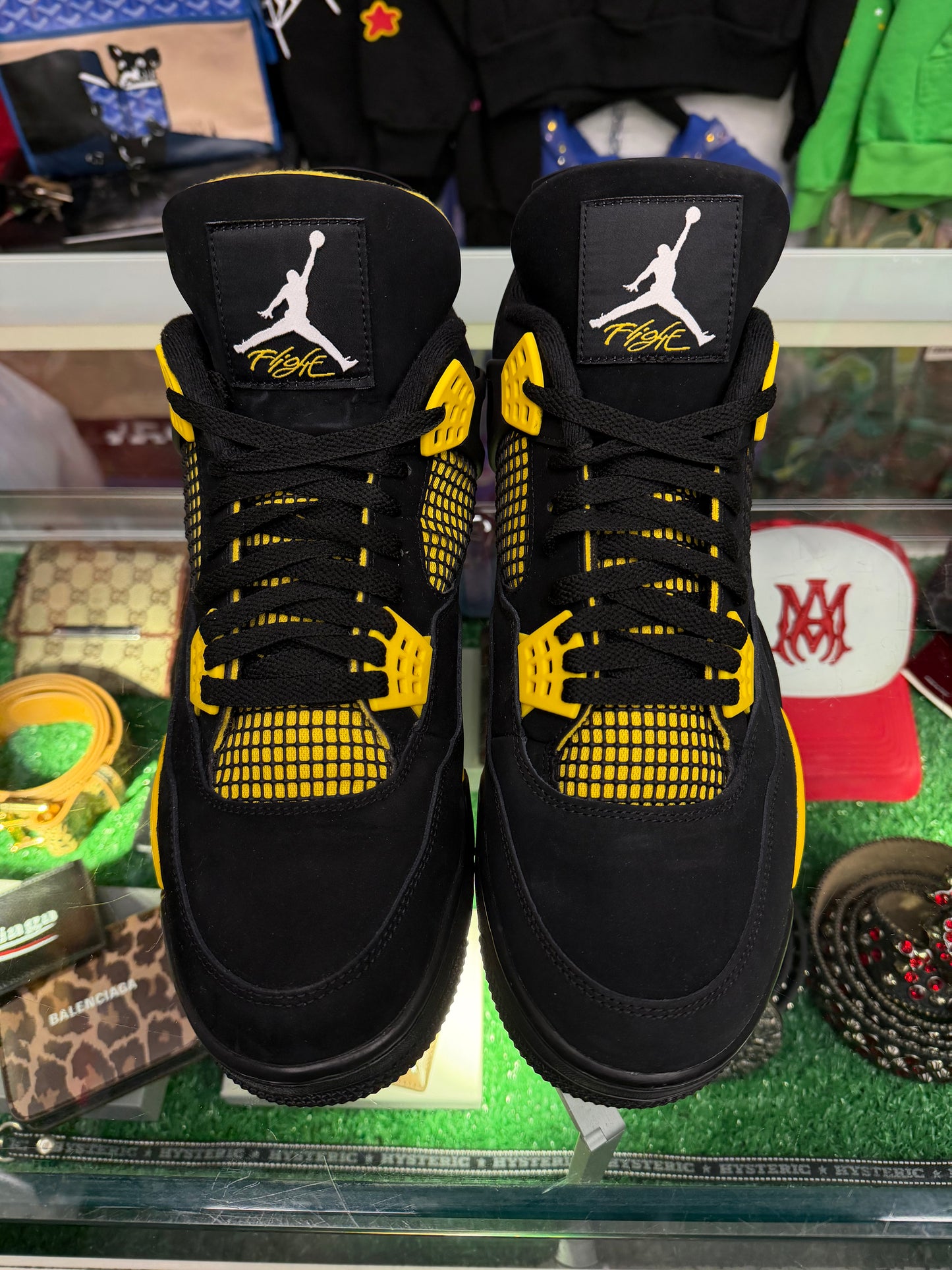JORDAN 4 YELLOW THUNDER (PRE-OWNED W/ BOX)