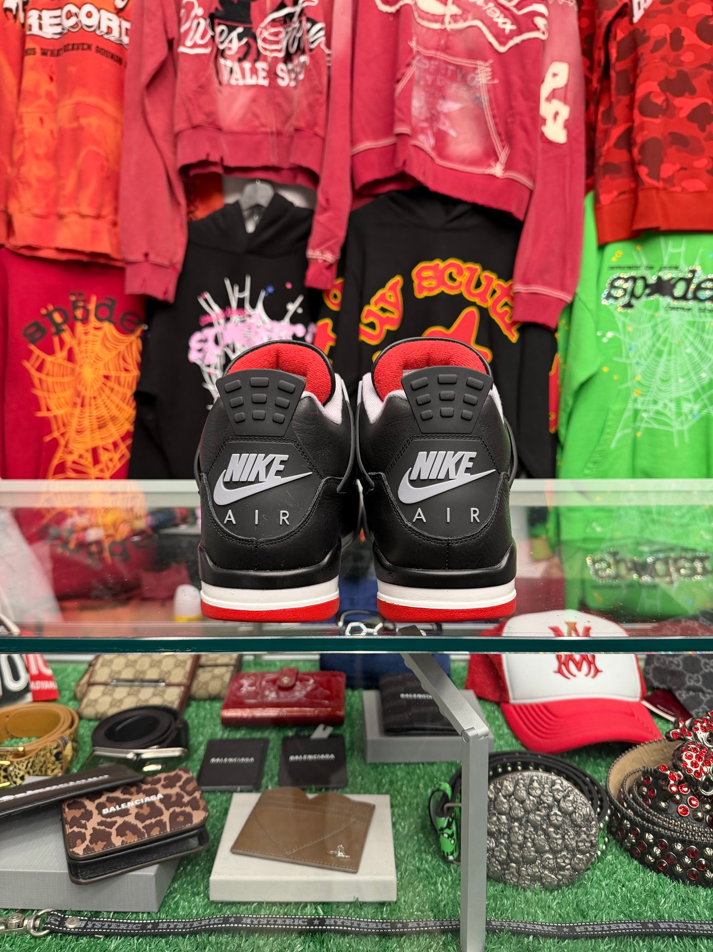 JORDAN 4 BRED REIMAGINED (PRE-OWNED W/ BOX)