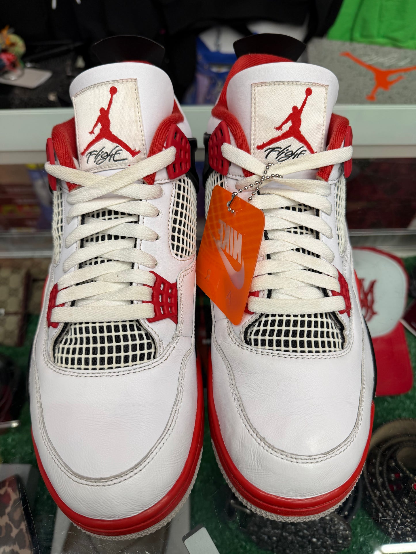 JORDAN 4 FIRE RED (PRE-OWNED W/ BOX)