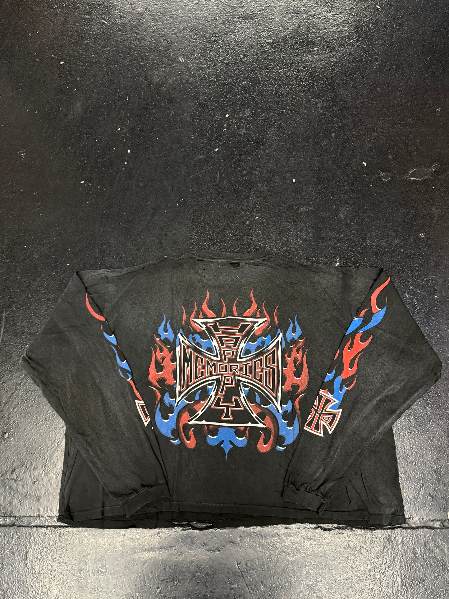 HAPPY MEMORIES DON’T DIE HMDD RWB LONG SLEEVE T-SHIRT (BRAND NEW)
