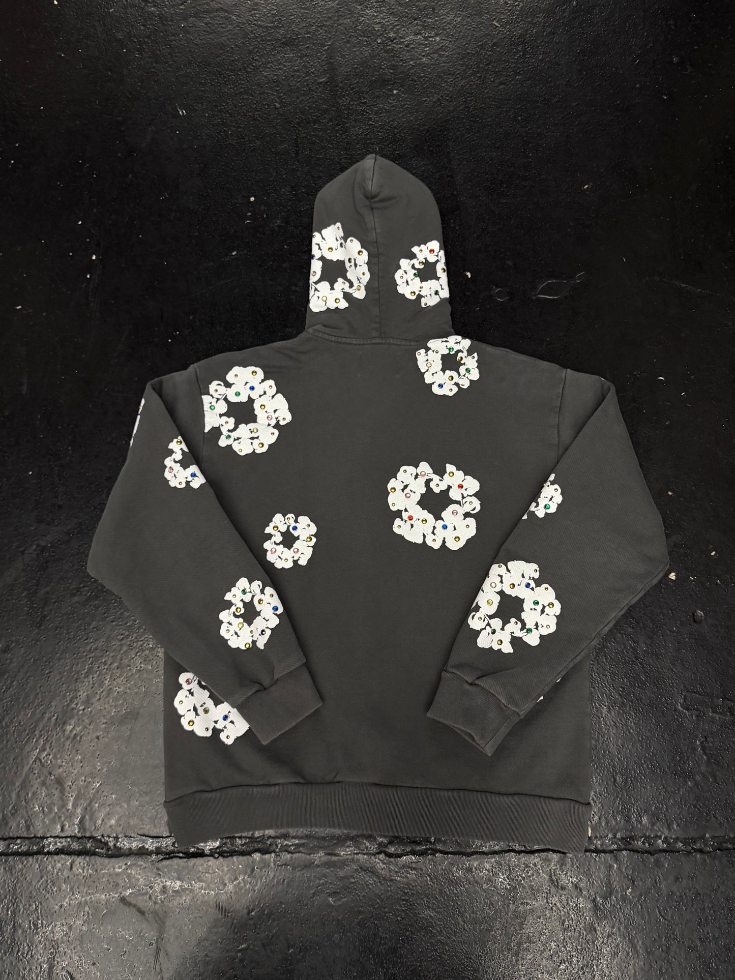 DENIM TEARS RHINESTONE WREATH ZIP UP HOODIE (PRE-OWNED)