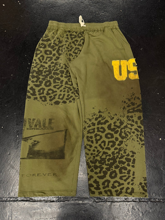 VALE FOREVER SAFARI SWEATS (PRE-OWNED)
