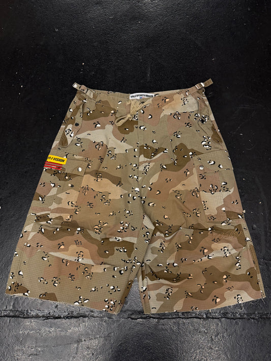 VALE FOREVER DESERT CAMO CUT OFF SHORTS (PRE-OWNED)