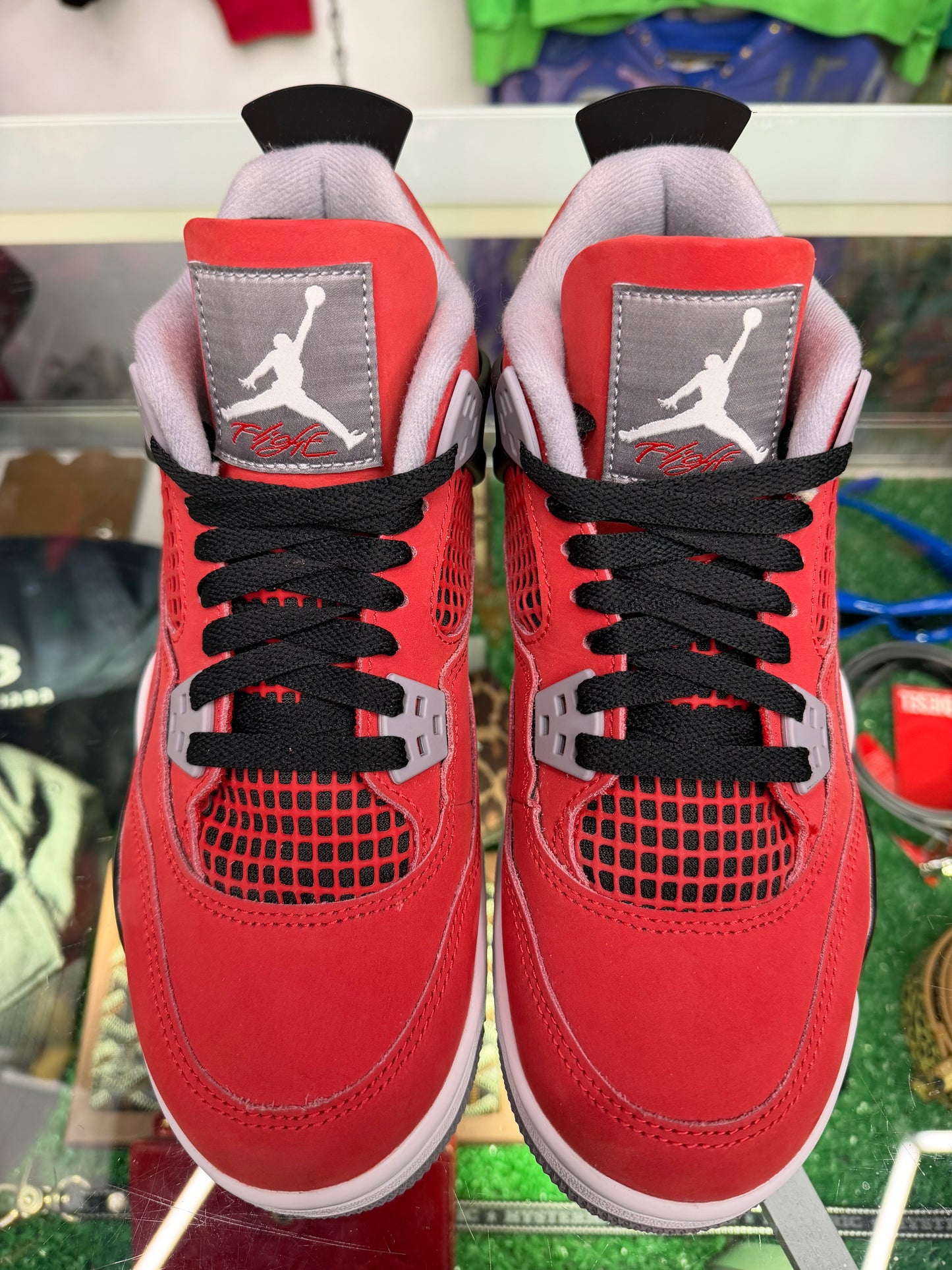 JORDAN 4 TORO BRAVO (PRE-OWNED NO BOX)