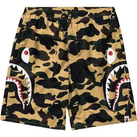 A BATHING APE BAPE 1ST CAMO SIDE SHARK BEACH SHORTS