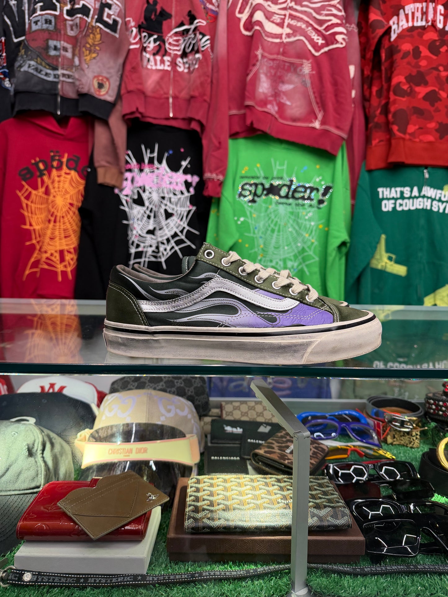 VANS OLD SKOOL LX ‘ARCHIVE FLAME SNEAKER (PRE-OWNED W/ BOX)