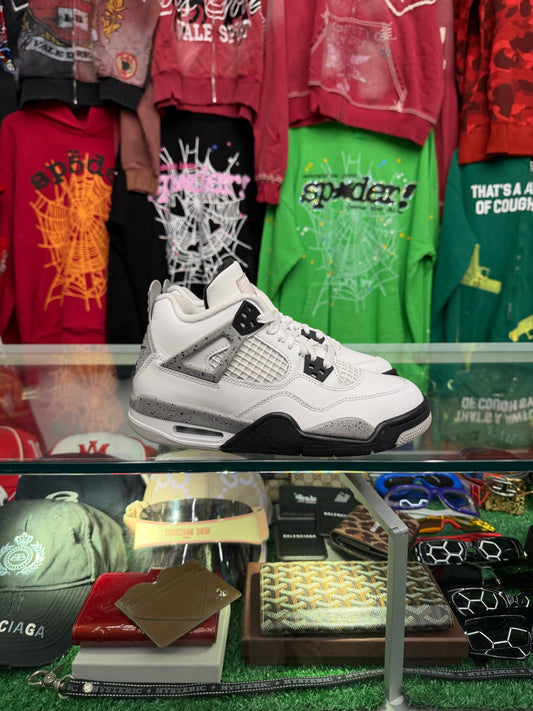 JORDAN 4 WHITE CEMENT GS (PRE-OWNED W/ BOX)
