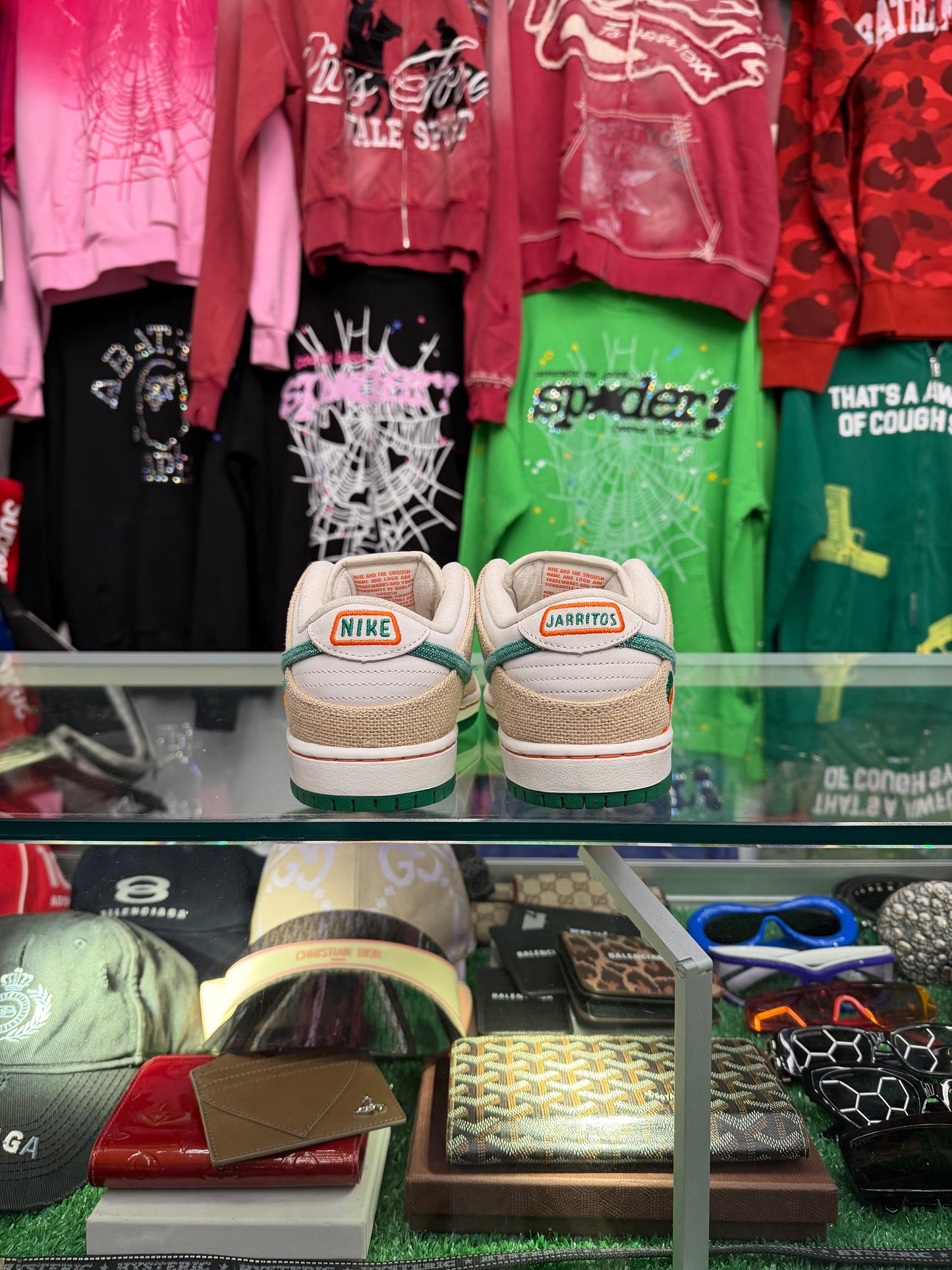 DUNK LOW JARRITOS (PRE-OWNED NO BOX)
