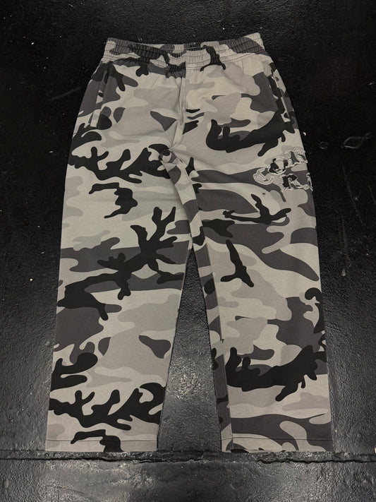 CORTEIZ DIPLOMATIC OPEN HEM SWEATPANTS (PRE-OWNED)