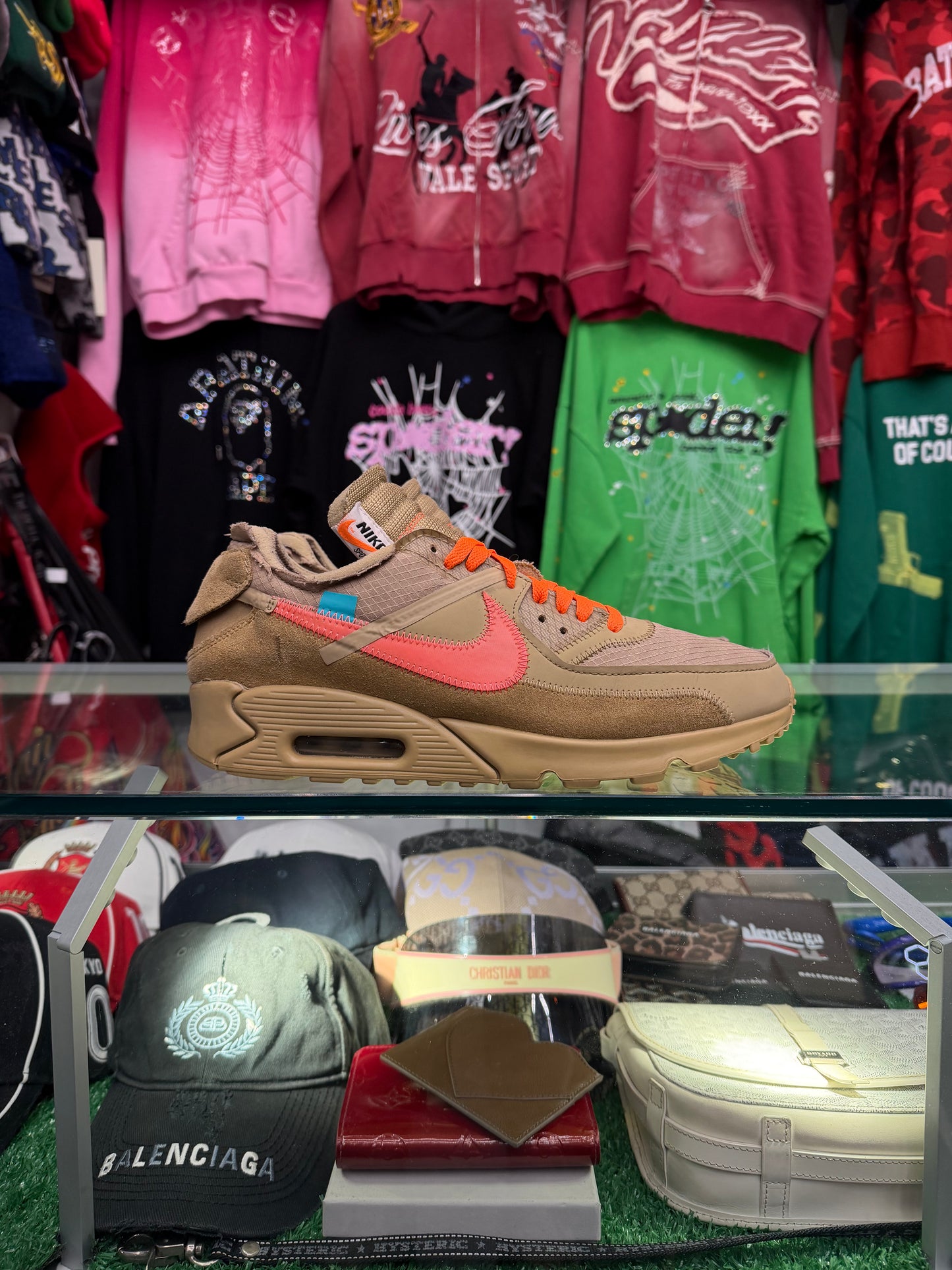 OFF-WHITE AIRMAX 90 DESERT (PRE-OWNED NO BOX)
