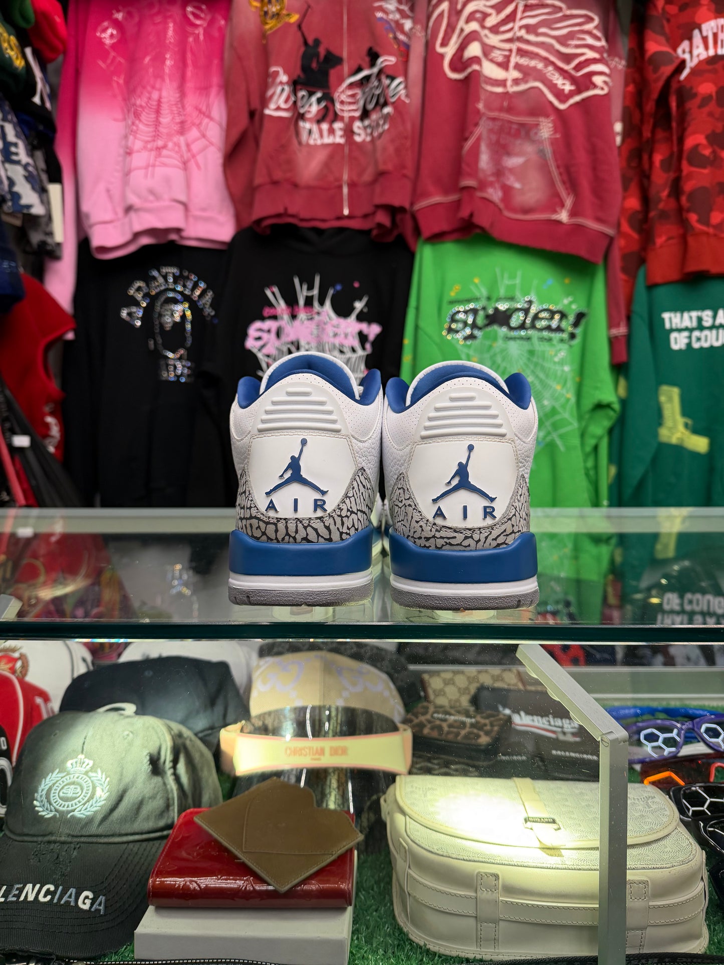 JORDAN 3 WIZARDS (PRE-OWNED W/ BOX)