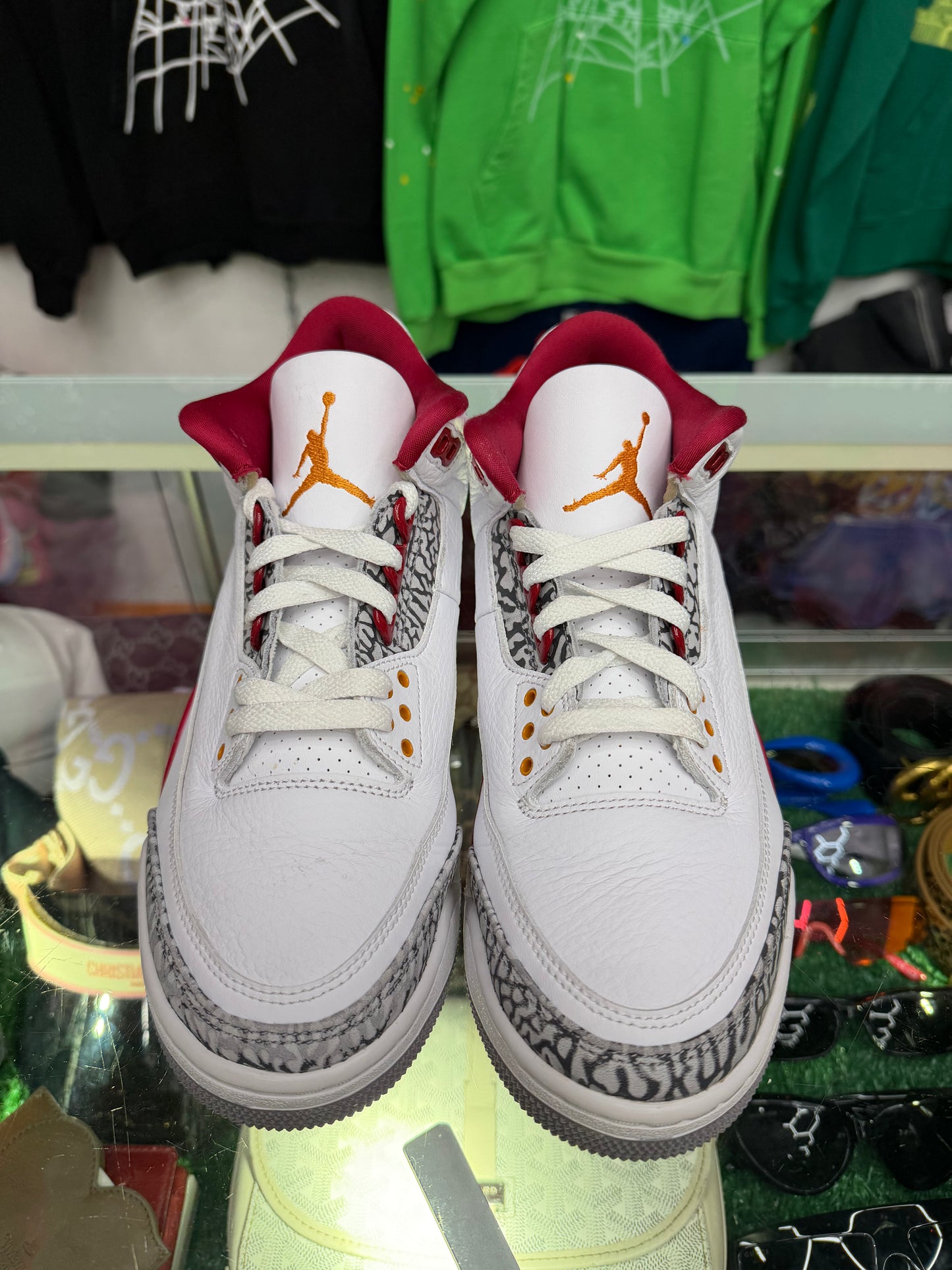 JORDAN 3 CARDINAL (PRE-OWNED W/ BOX)