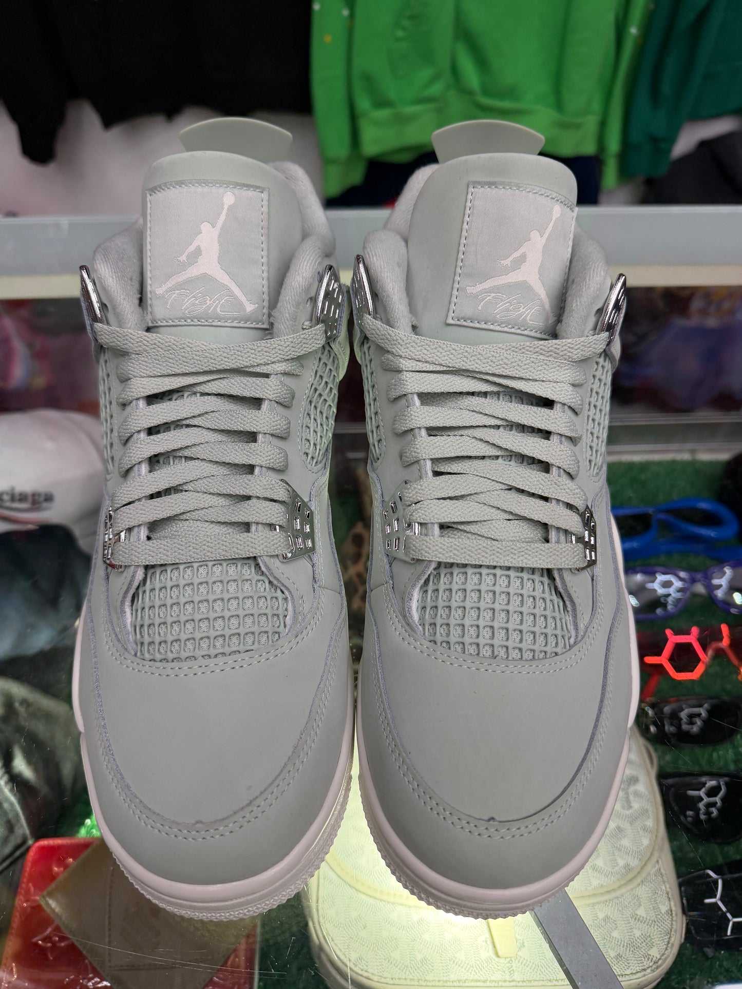 JORDAN 4 SEAFOAM (PRE-OWNED W/ BOX)
