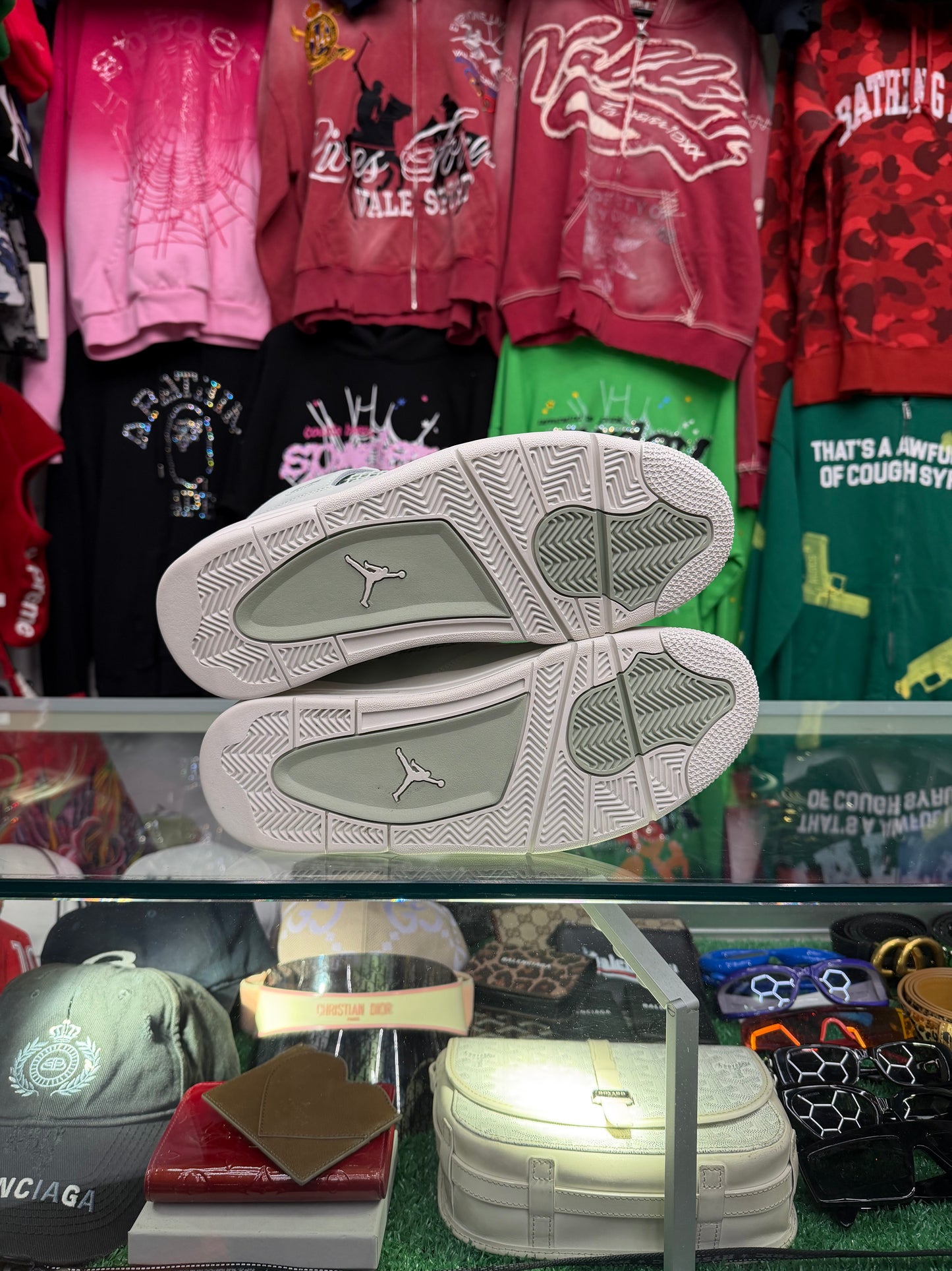 JORDAN 4 SEAFOAM (PRE-OWNED W/ BOX)