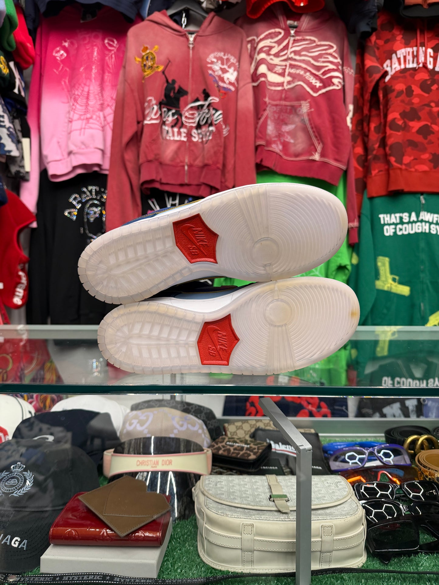 DUNK LOW SB WHY SO SAD (PRE-OWNED W/ BOX)