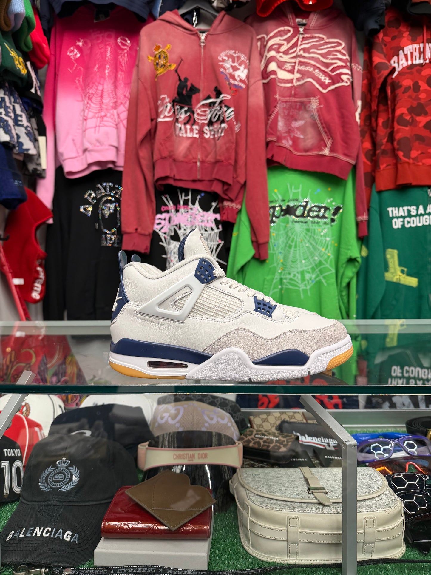 JORDAN 4 SB NAVY (PRE-OWNED W/ BOX)