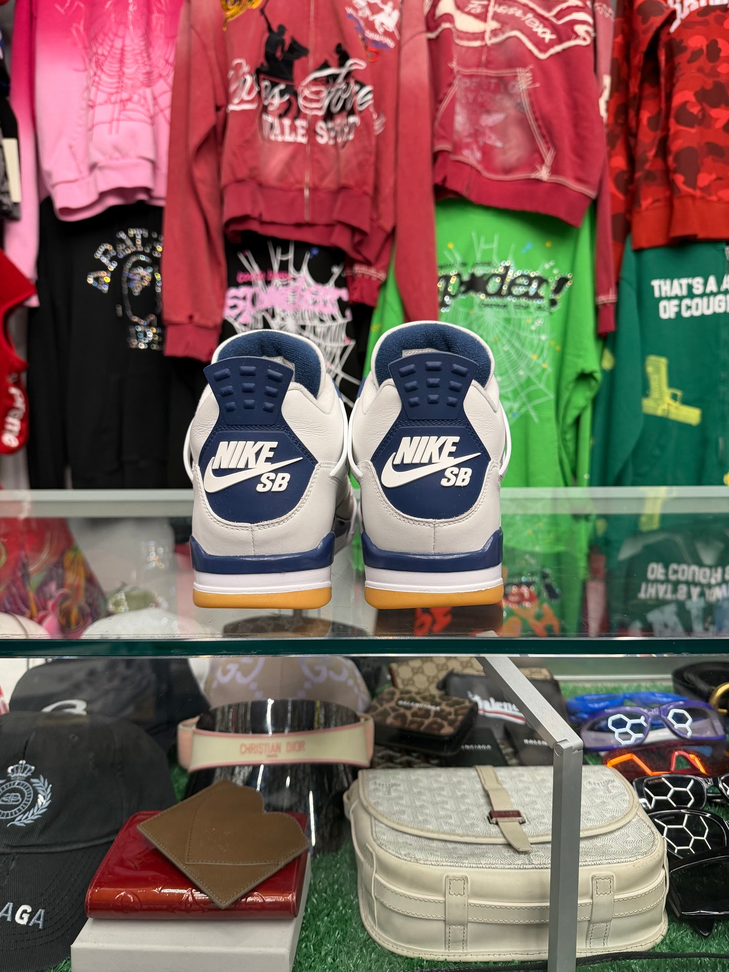 JORDAN 4 SB NAVY (PRE-OWNED W/ BOX)