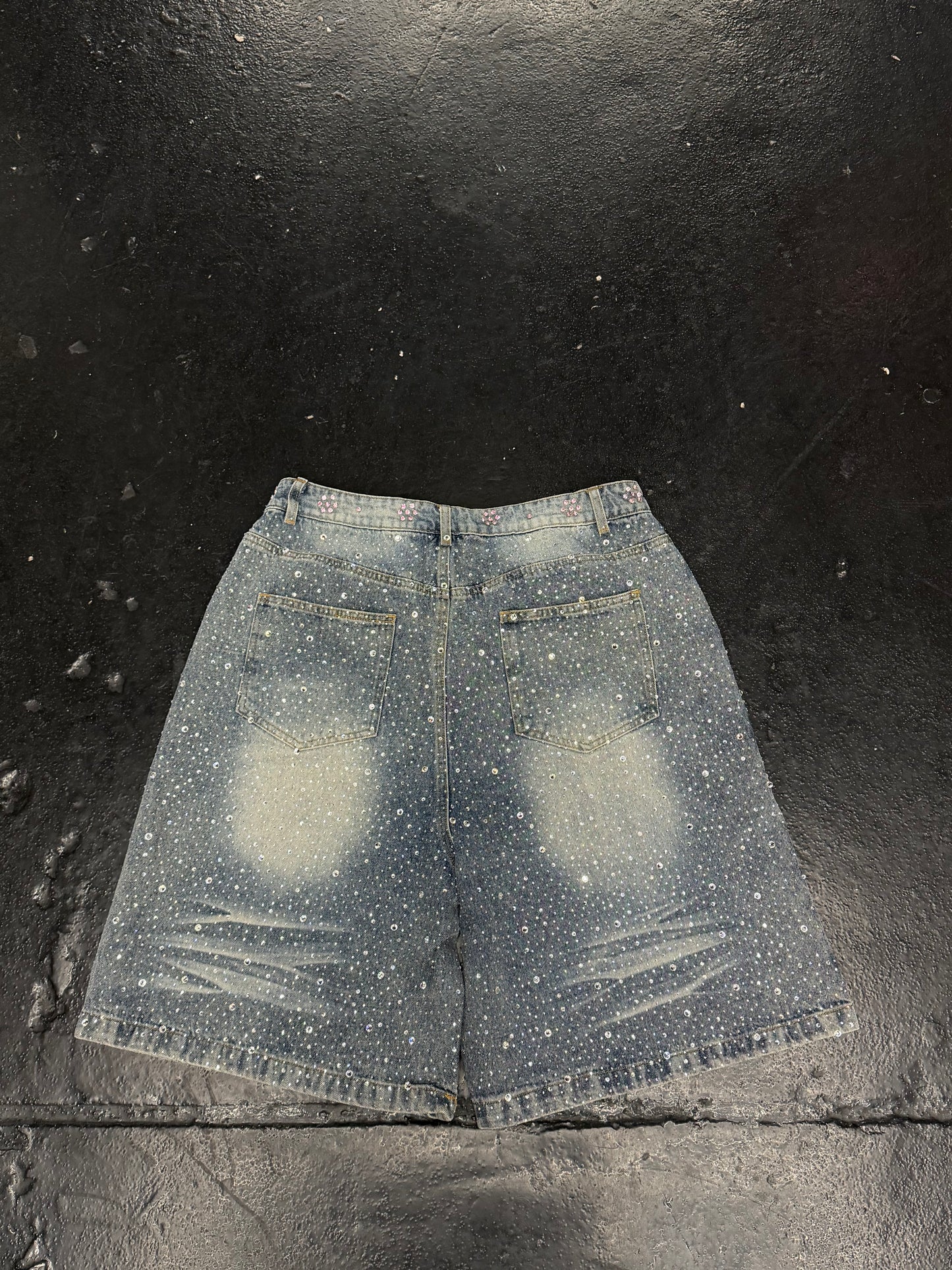 VALE FOREVER ICED OUT SHORTS (PRE-OWNED)