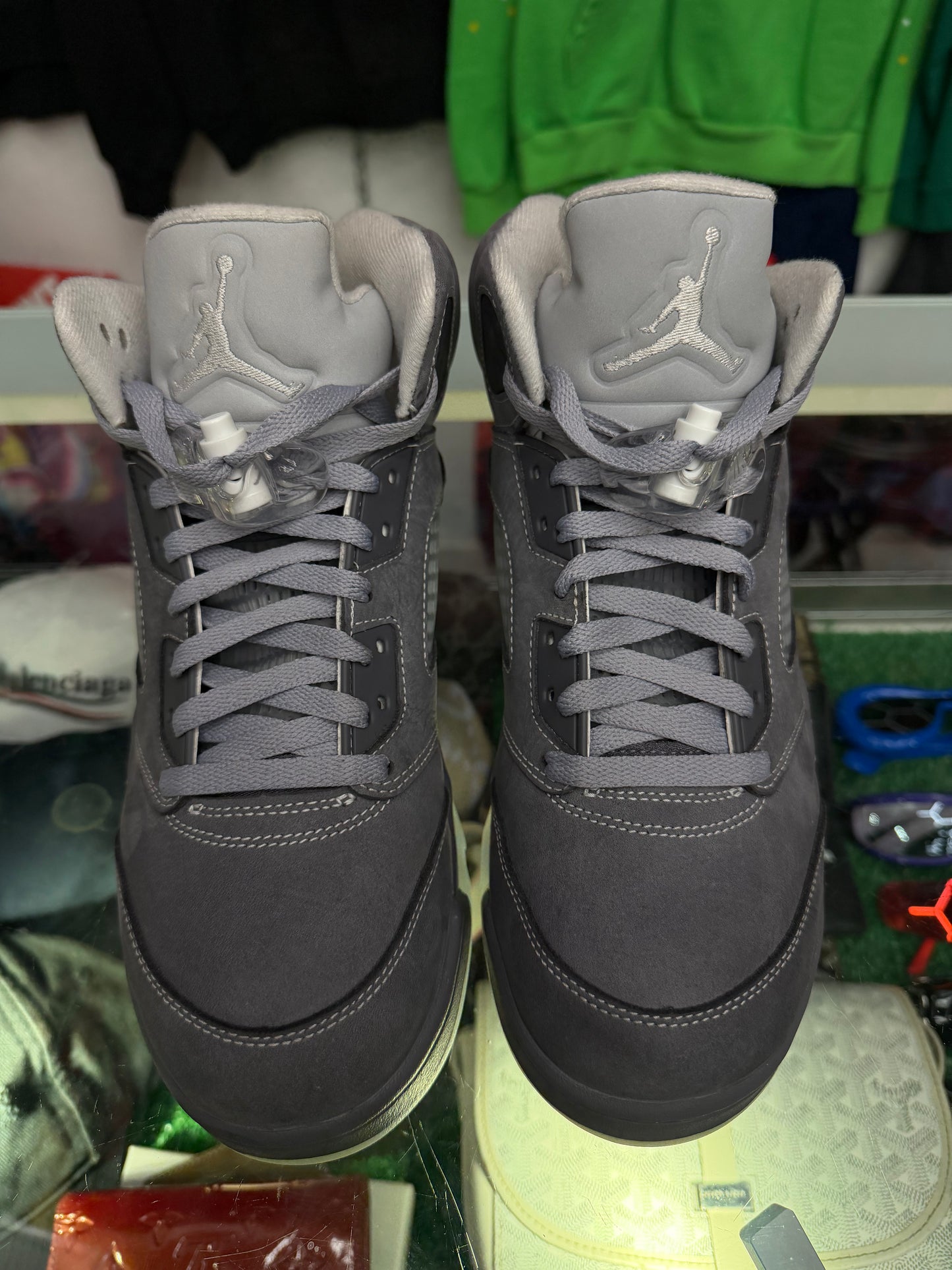 JORDAN 5 WOLF GREY (PRE-OWNED W/ BOX)
