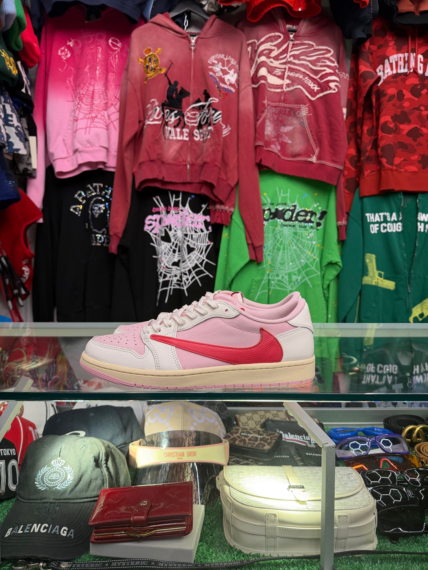 JORDAN 1 LOW TRAVIS SCOTT SAIL TROPICAL PINK (PRE-OWNED W/ BOX)