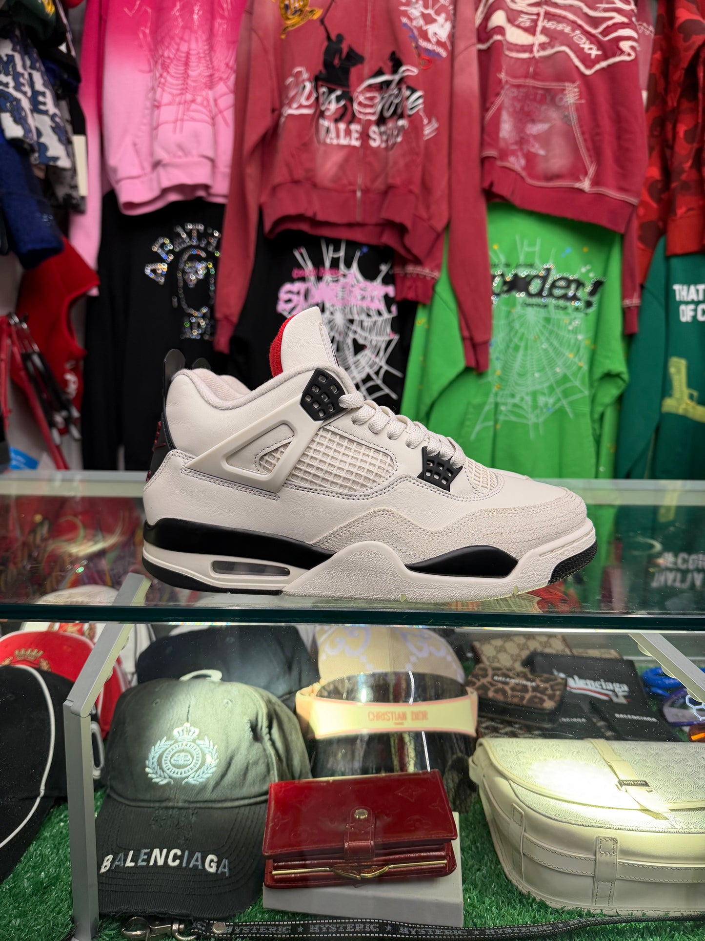 JORDAN 4 FLIGHT CLUB (PRE-OWNED W/ BOX)