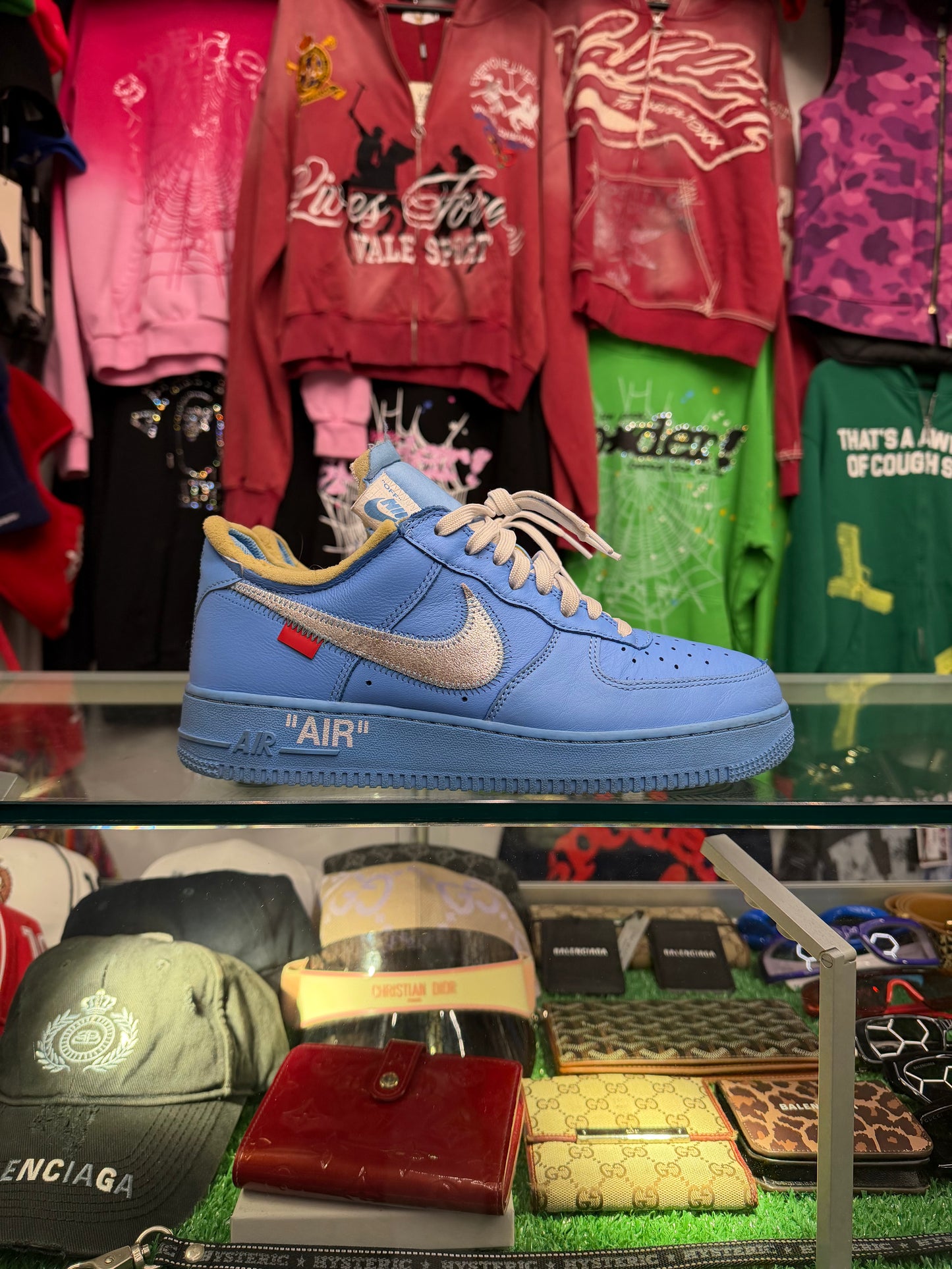 AIR FORCE 1 OFFWHITE MCA (PRE-OWNED NO BOX NO ZIPTIE)
