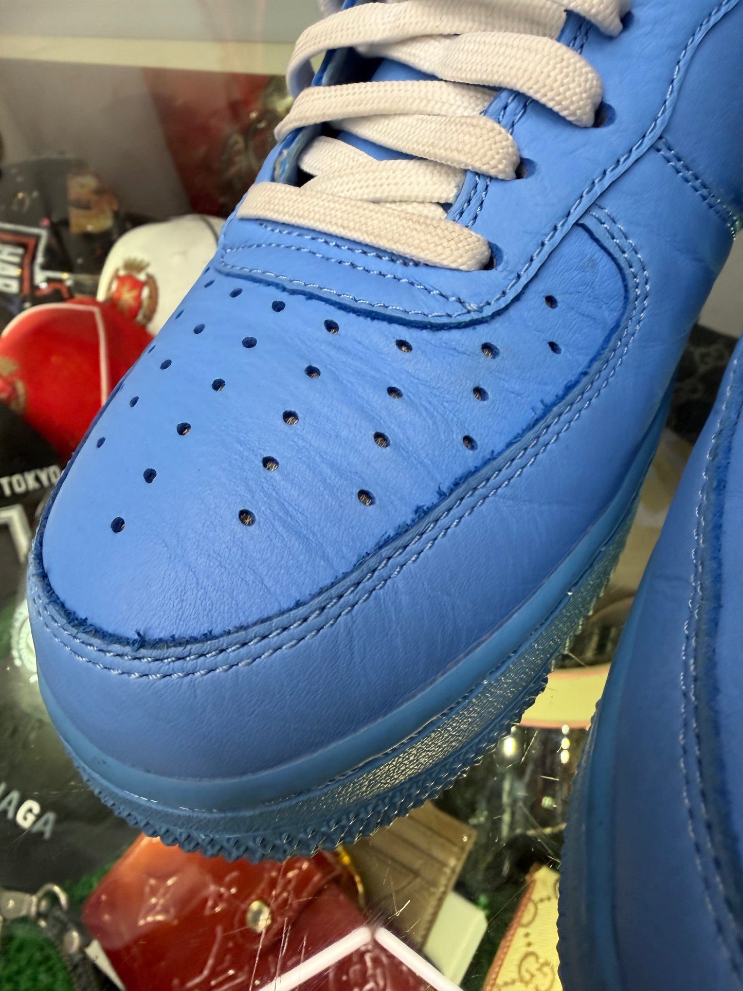 AIR FORCE 1 OFFWHITE MCA (PRE-OWNED NO BOX NO ZIPTIE)