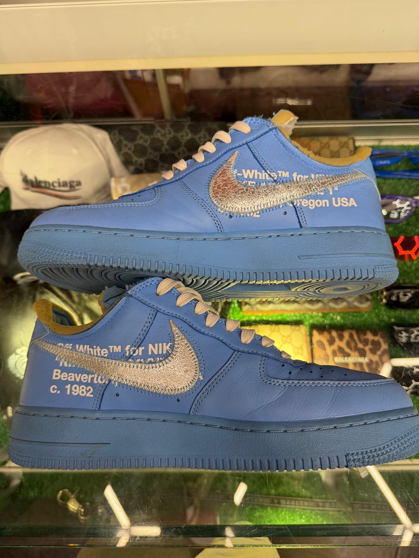 AIR FORCE 1 OFFWHITE MCA (PRE-OWNED NO BOX NO ZIPTIE)