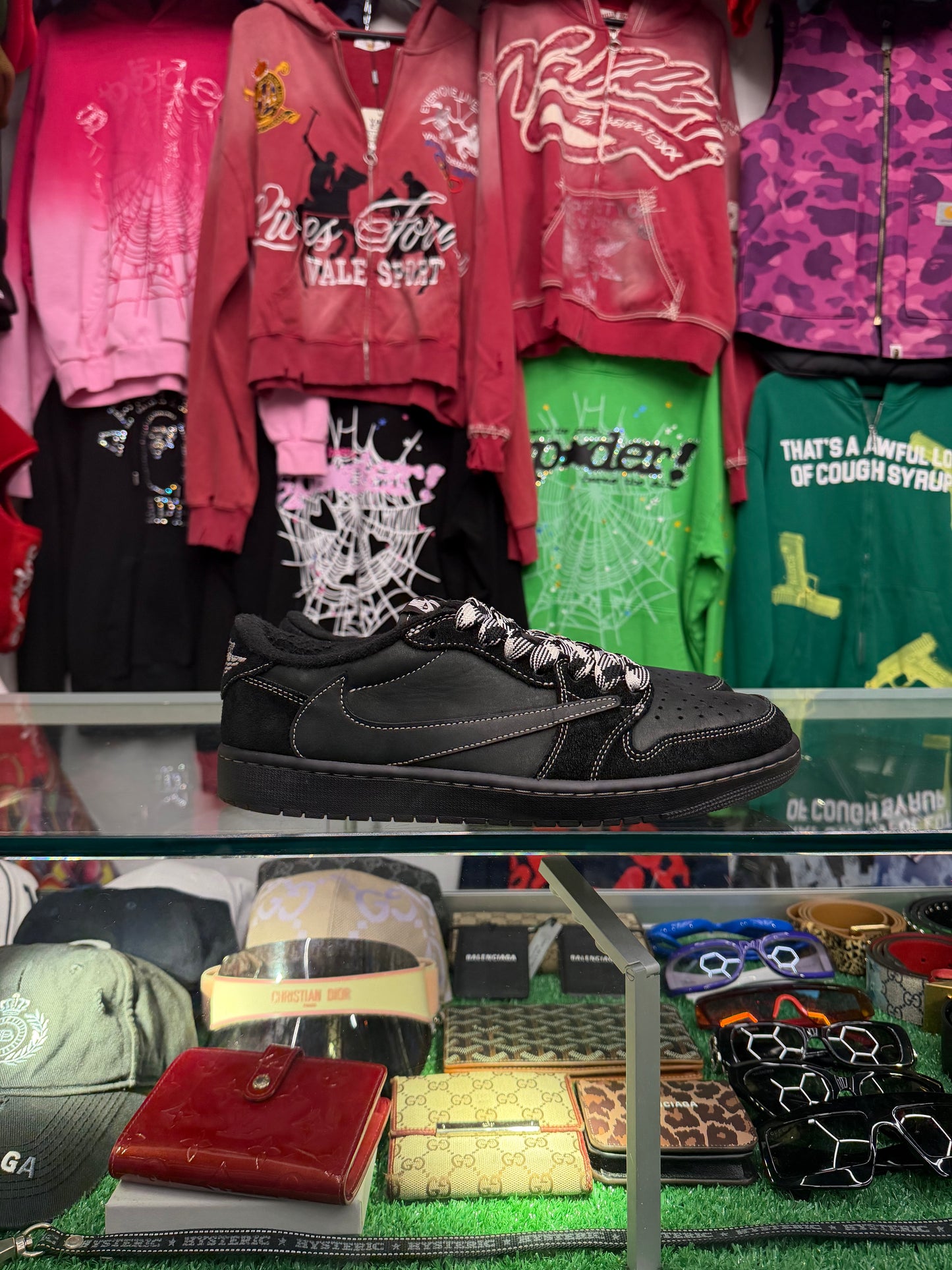 JORDAN 1 LOW TRAVIS SCOTT PHANTOM
