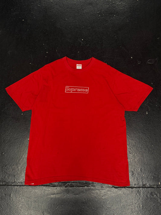SUPREME KAWS BOX LOGO (PRE-OWNED)