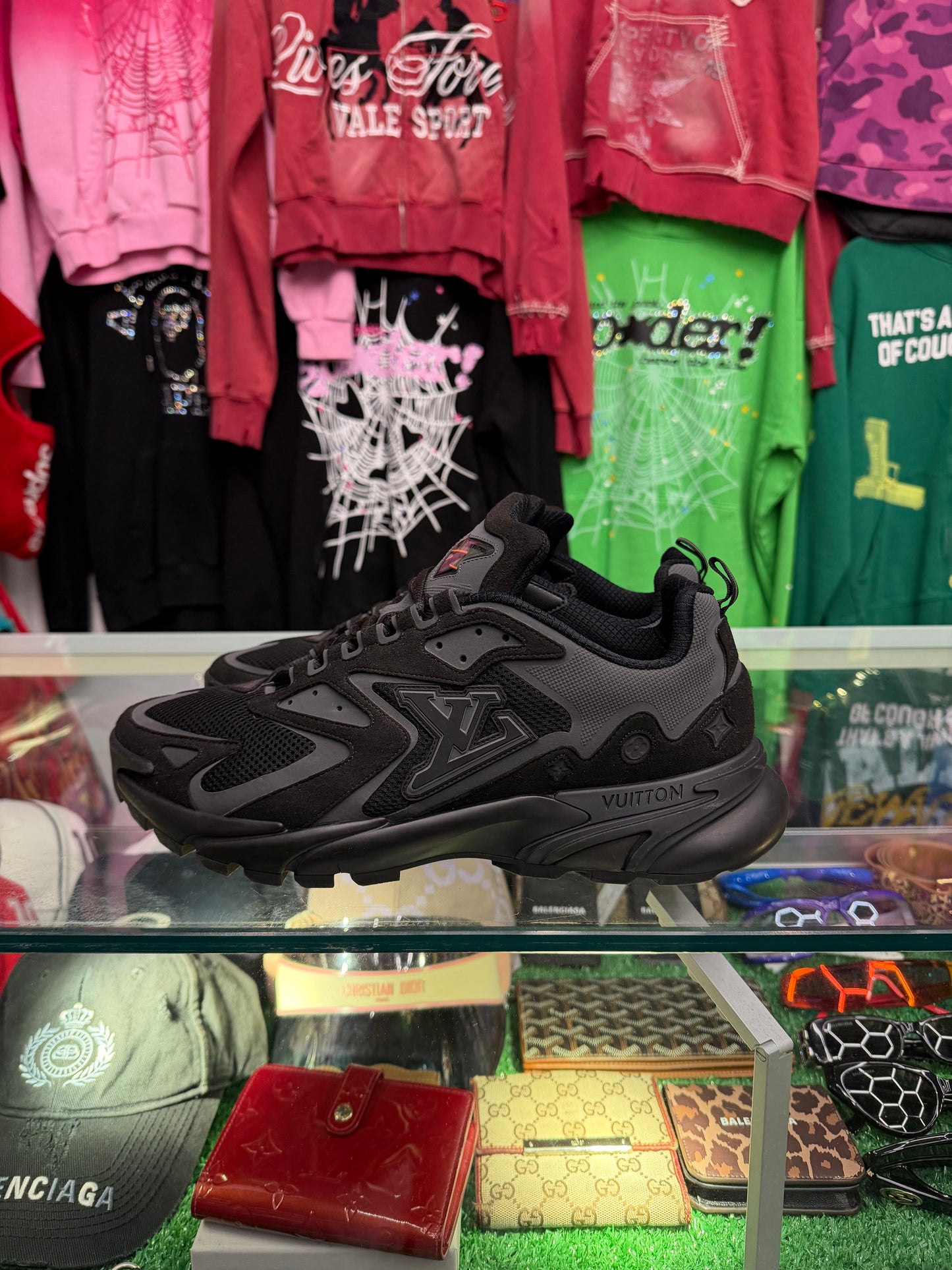 LOUIS VUITTON BLACK TACTIC RUNNER (PRE-OWNED NO BOX)