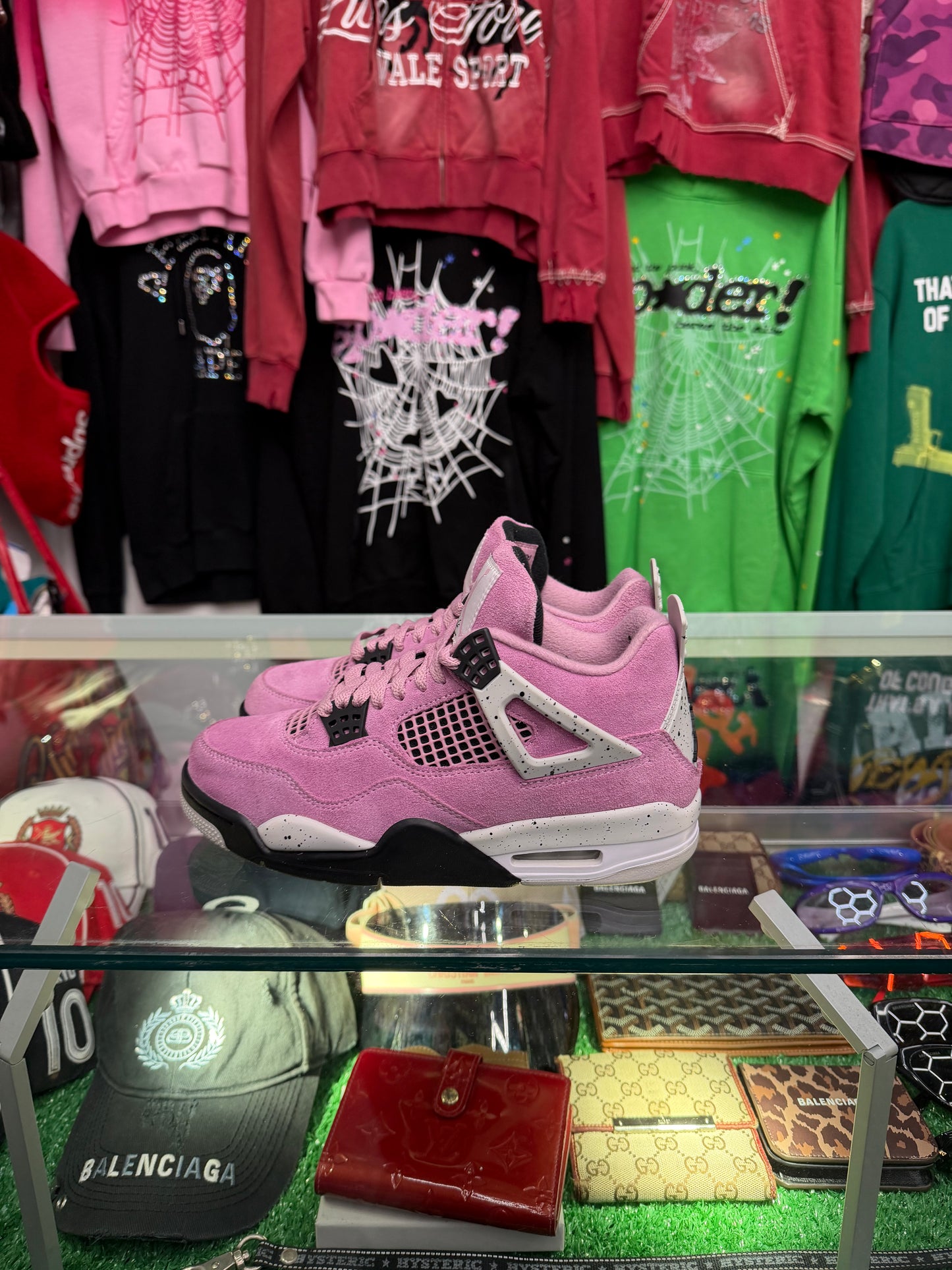 JORDAN 4 ORCHID (PRE-OWNED W/ BOX)