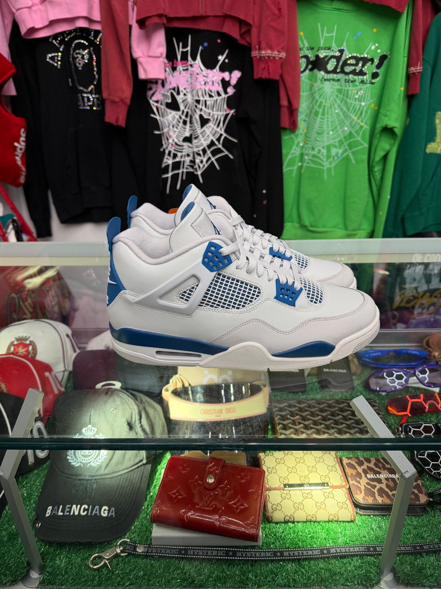 JORDAN 4 MILITARY BLUE (PRE-OWNED W/ BOX)