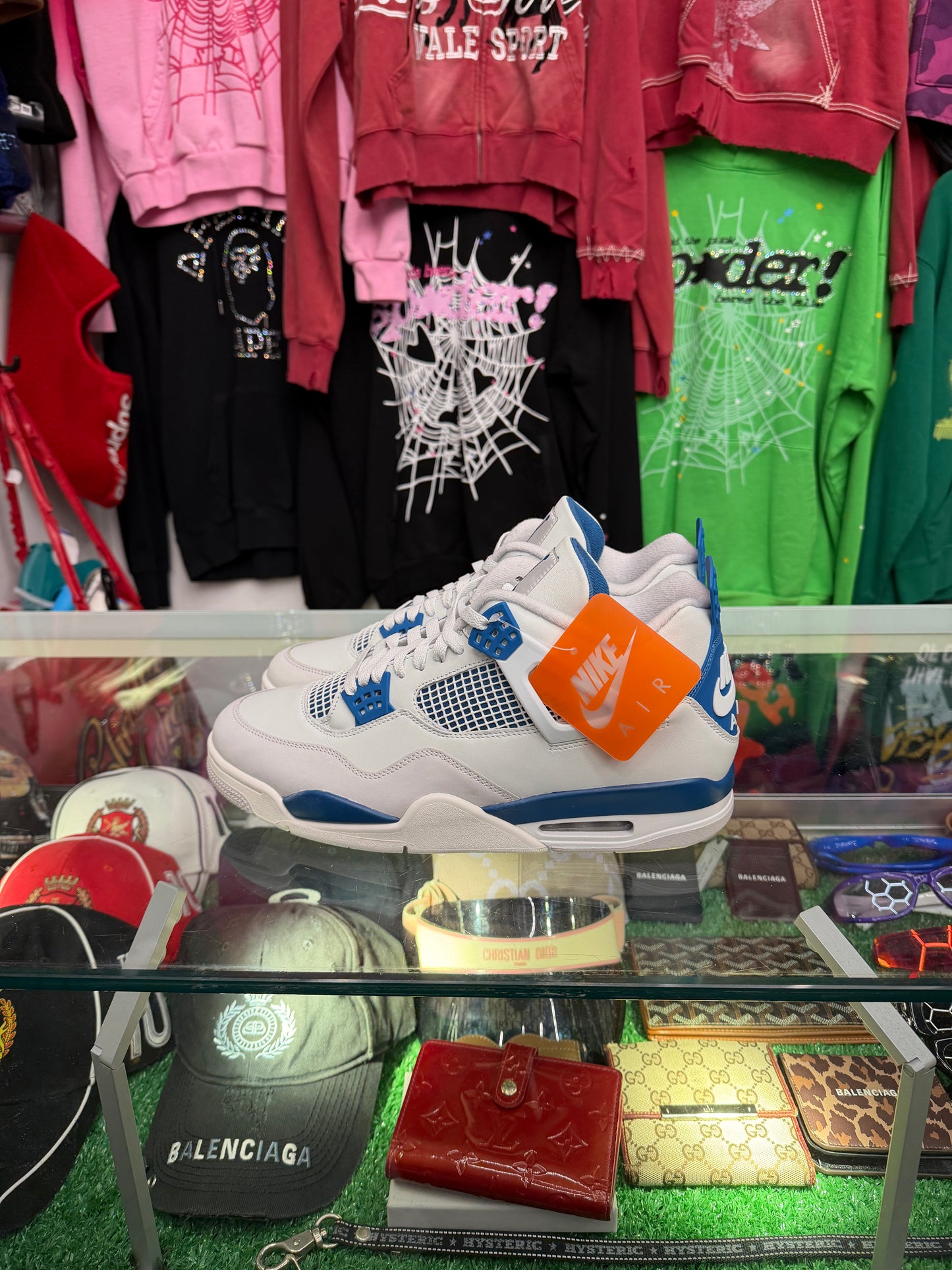 JORDAN 4 MILITARY BLUE (PRE-OWNED W/ BOX)
