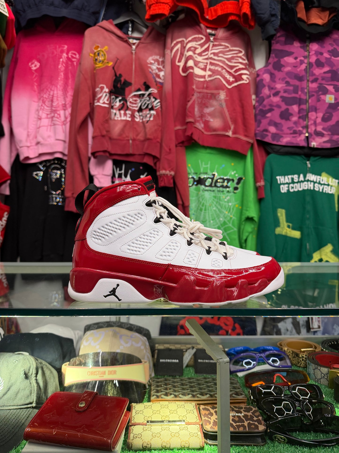 JORDAN 9 CHERRY (PRE-OWNED W/ BOX)