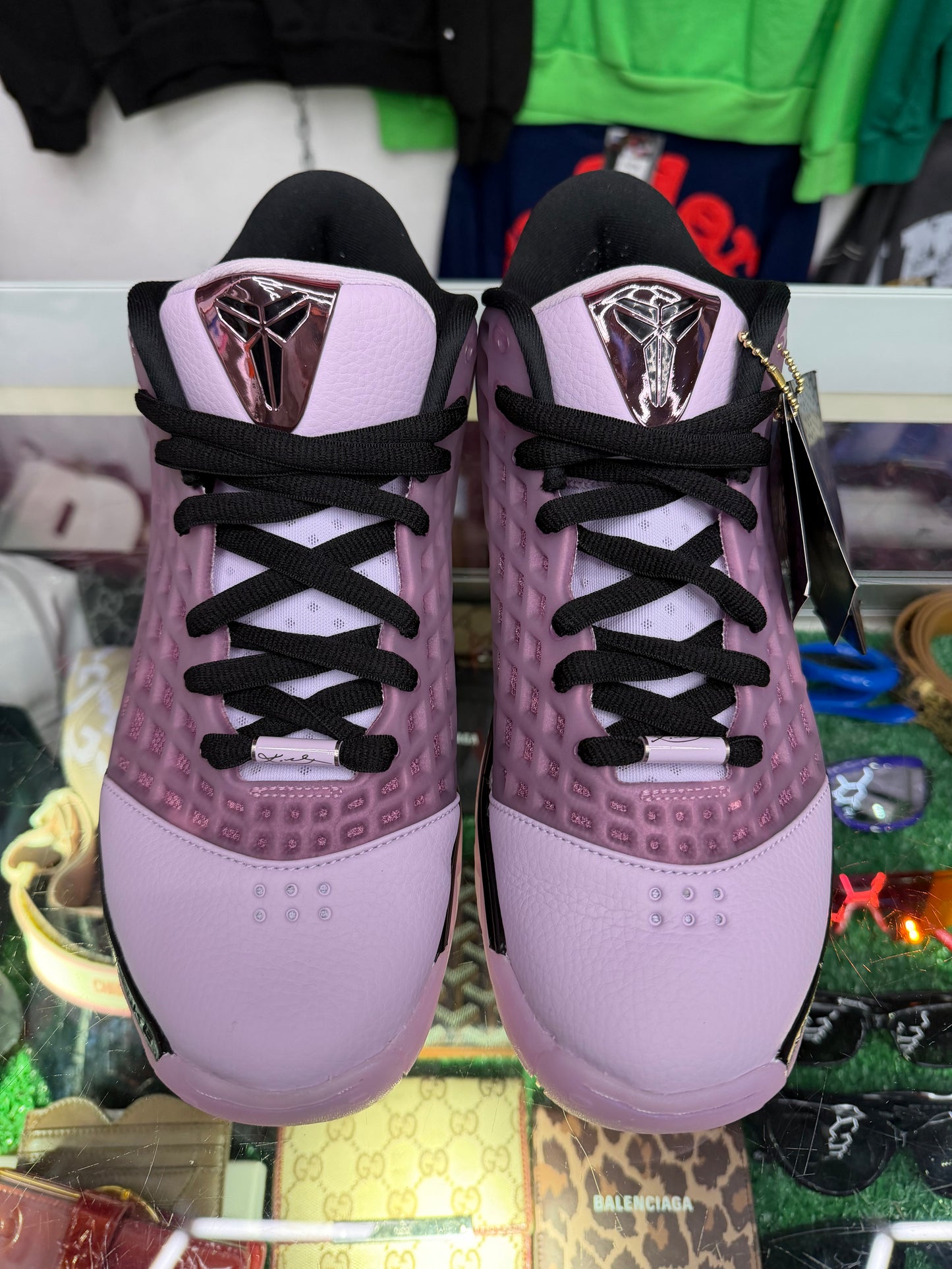 KOBE 3 PROTO LOW PINK QUARTZ (PRE-OWNED W/ BOX)