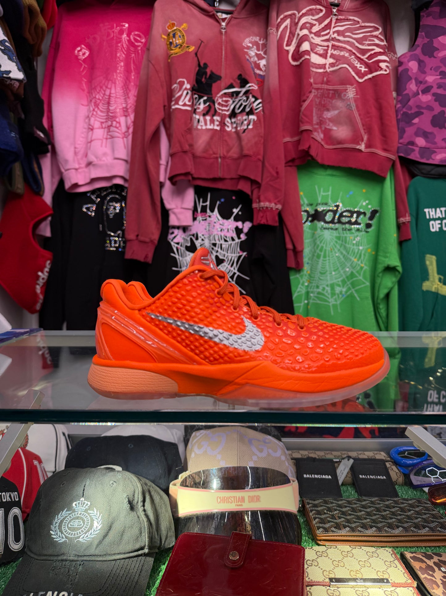 KOBE 6 PROTO TOTAL ORANGE (PRE-OWNED W/ BOX)