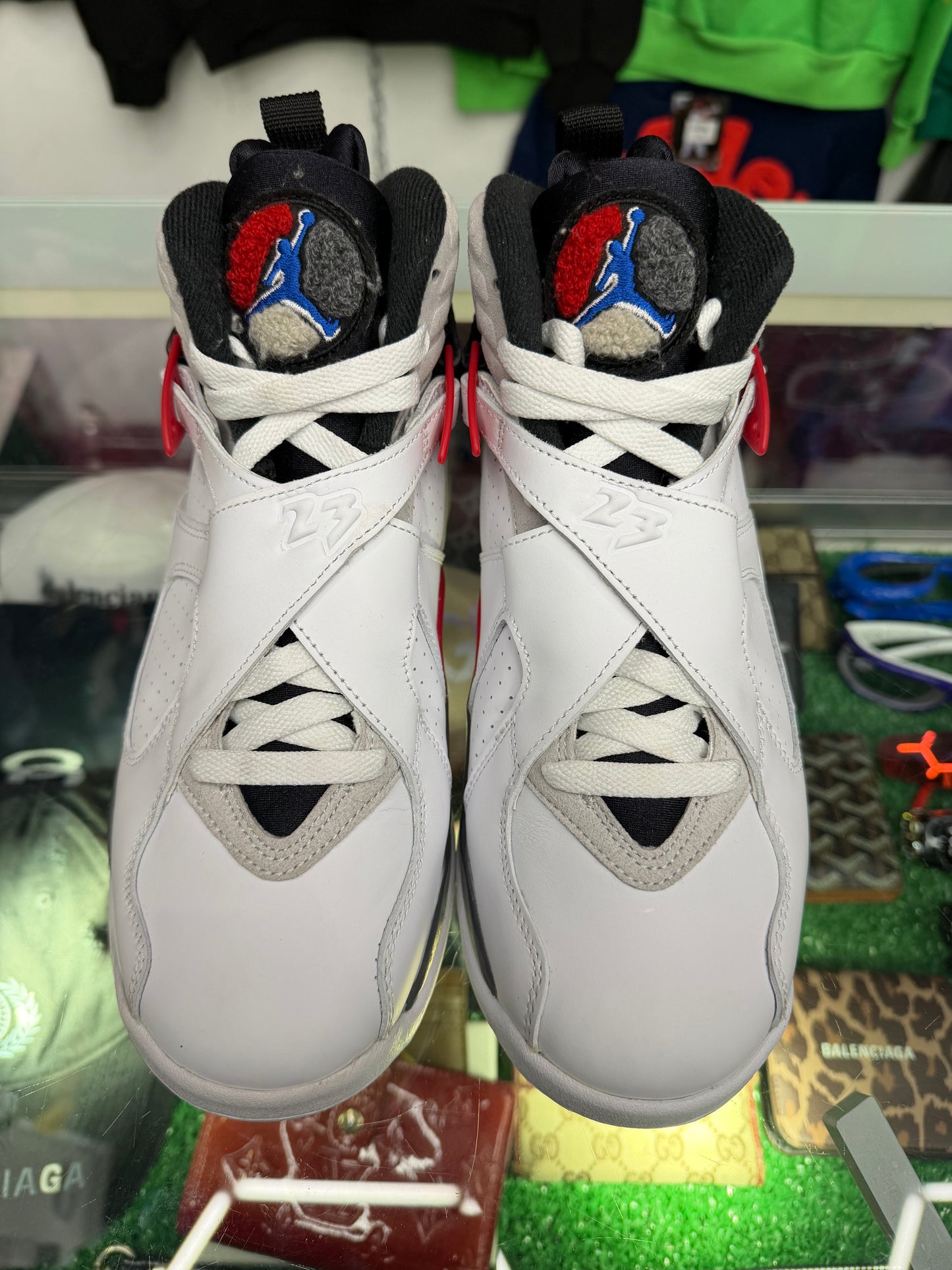 JORDAN 8 BUGS BUNNY (PRE-OWNED W/ BOX)