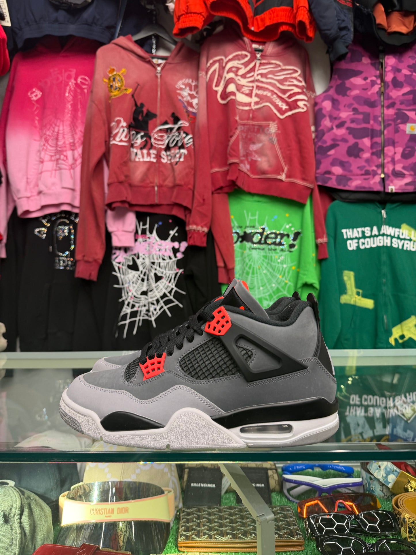 JORDAN 4 INFRARED (PRE-OWNED W/ BOX)