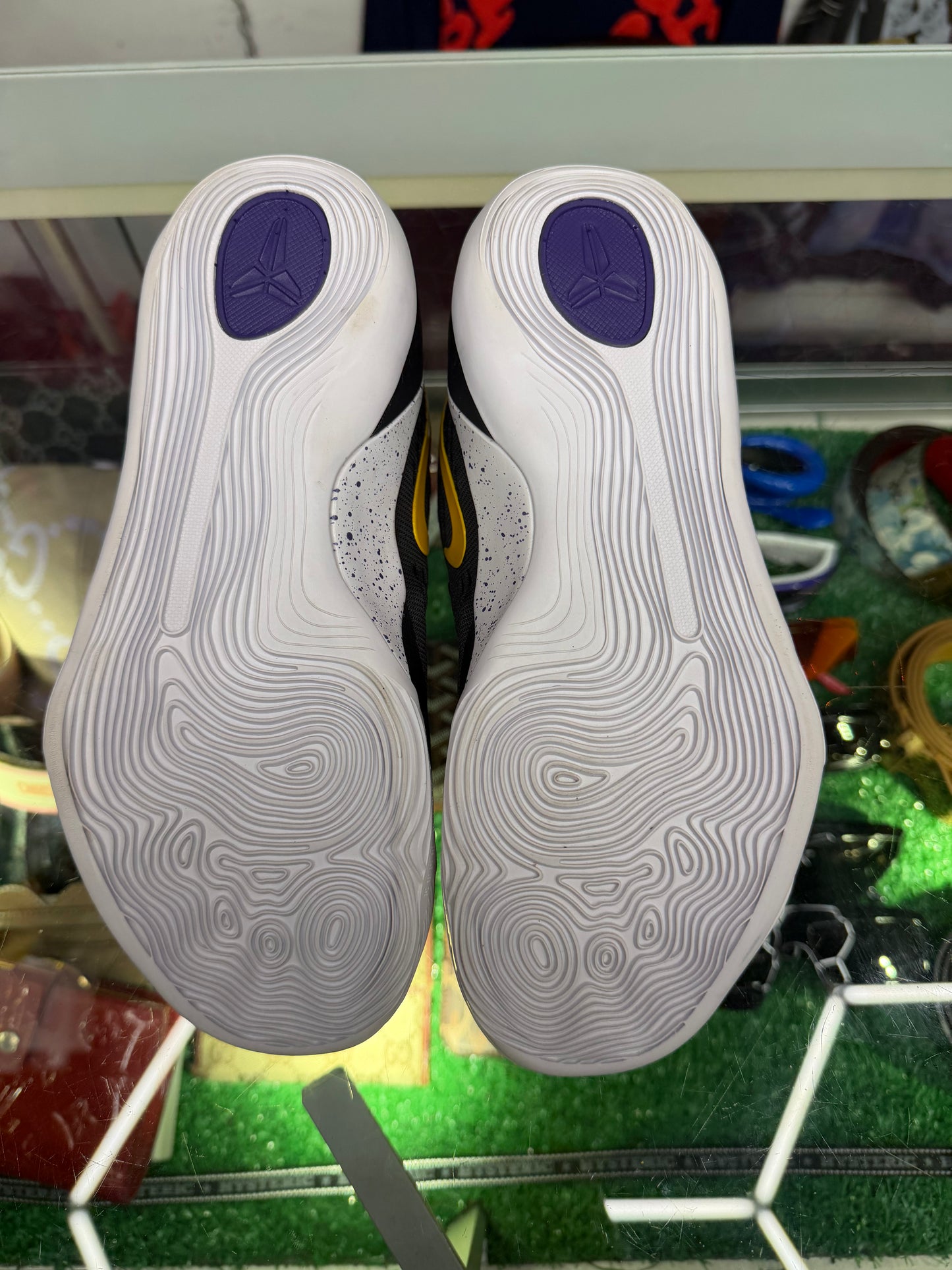 KOBE 9 LAKERS AWAY (PRE-OWNED NO BOX)