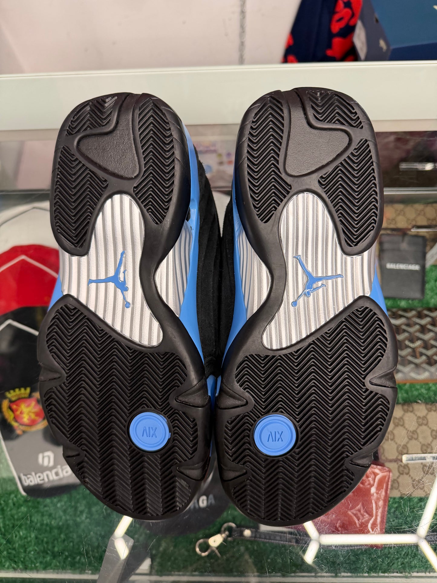 JORDAN 14 UNC (PRE-OWNED W/ BOX)